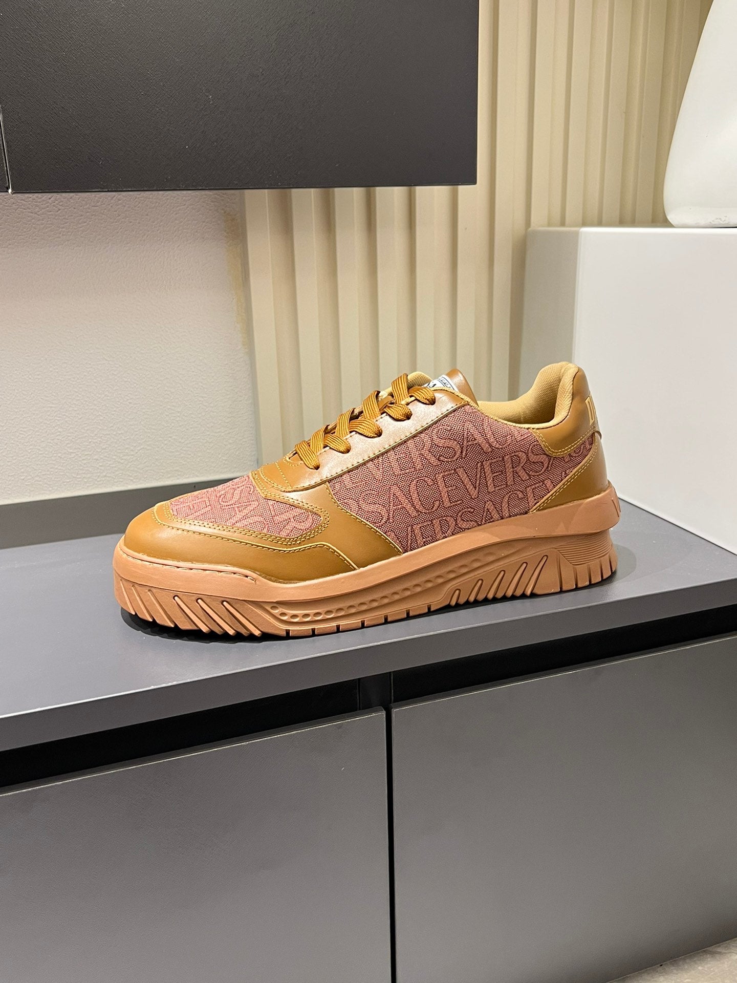 LuxluxHouse Best Quality Shoes Versace