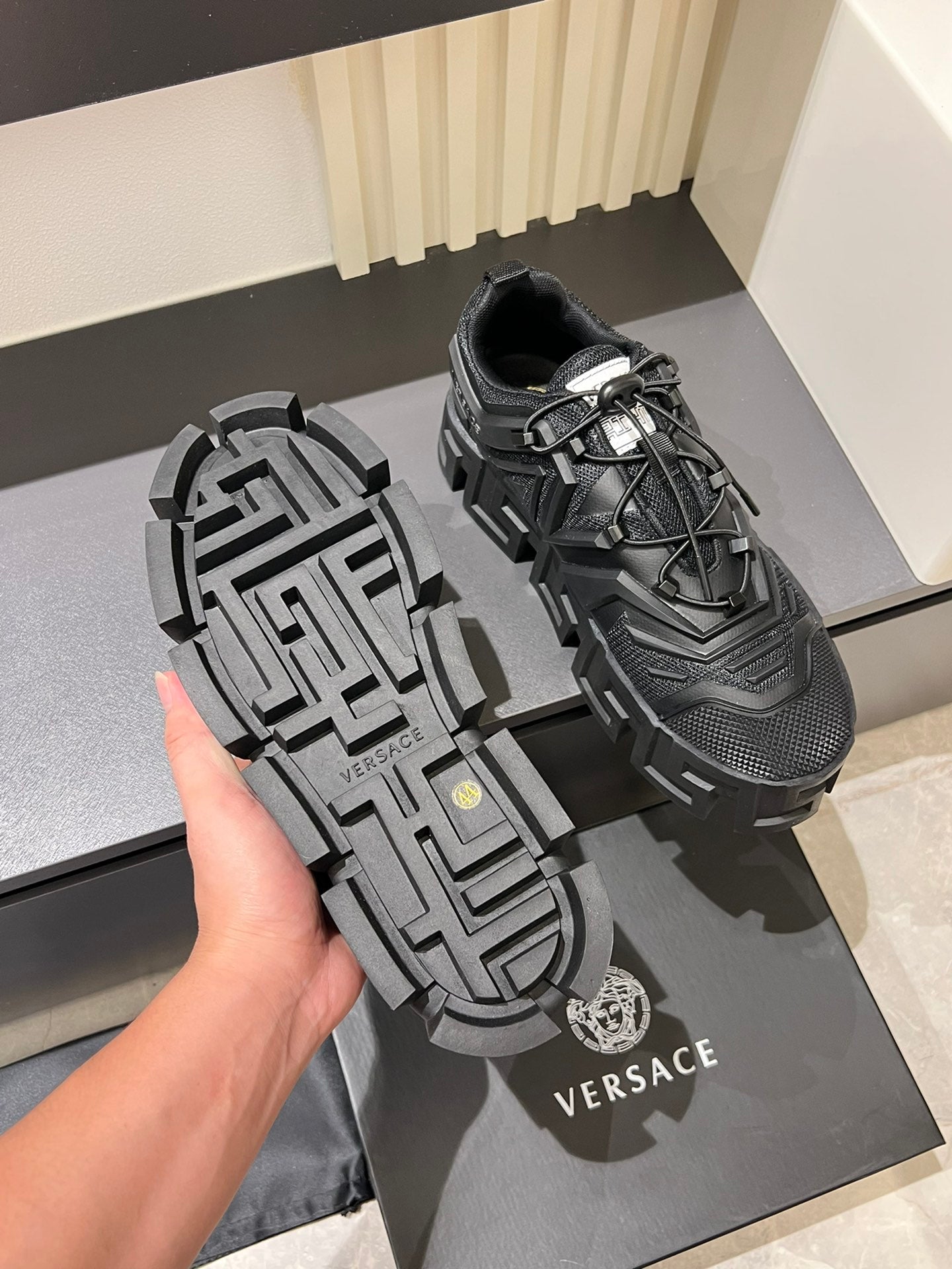 LuxluxHouse Best Quality Shoes Versace