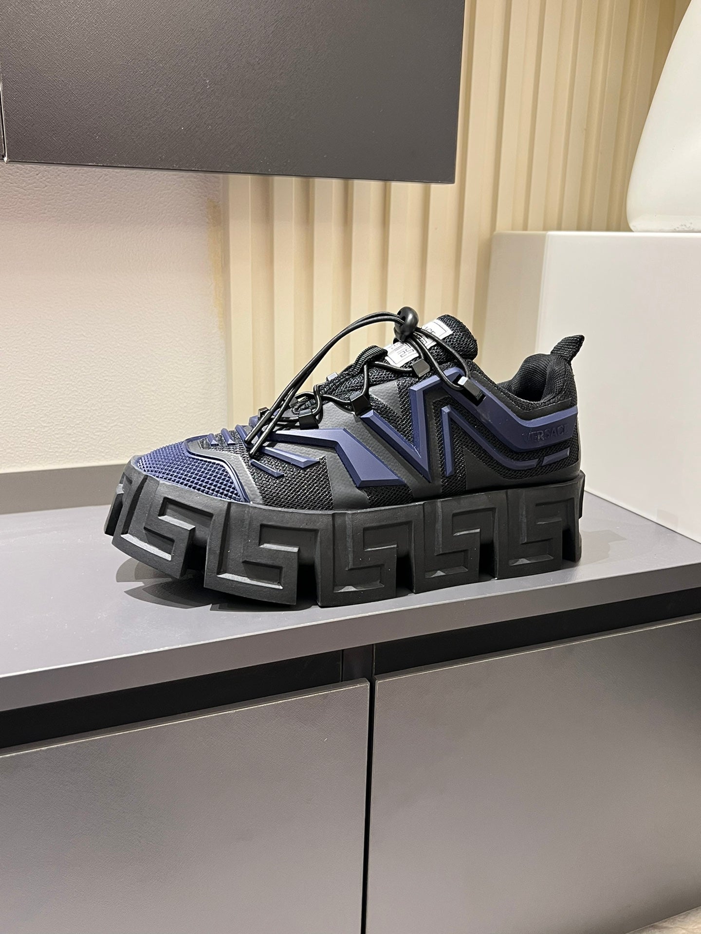 LuxluxHouse Best Quality Shoes Versace