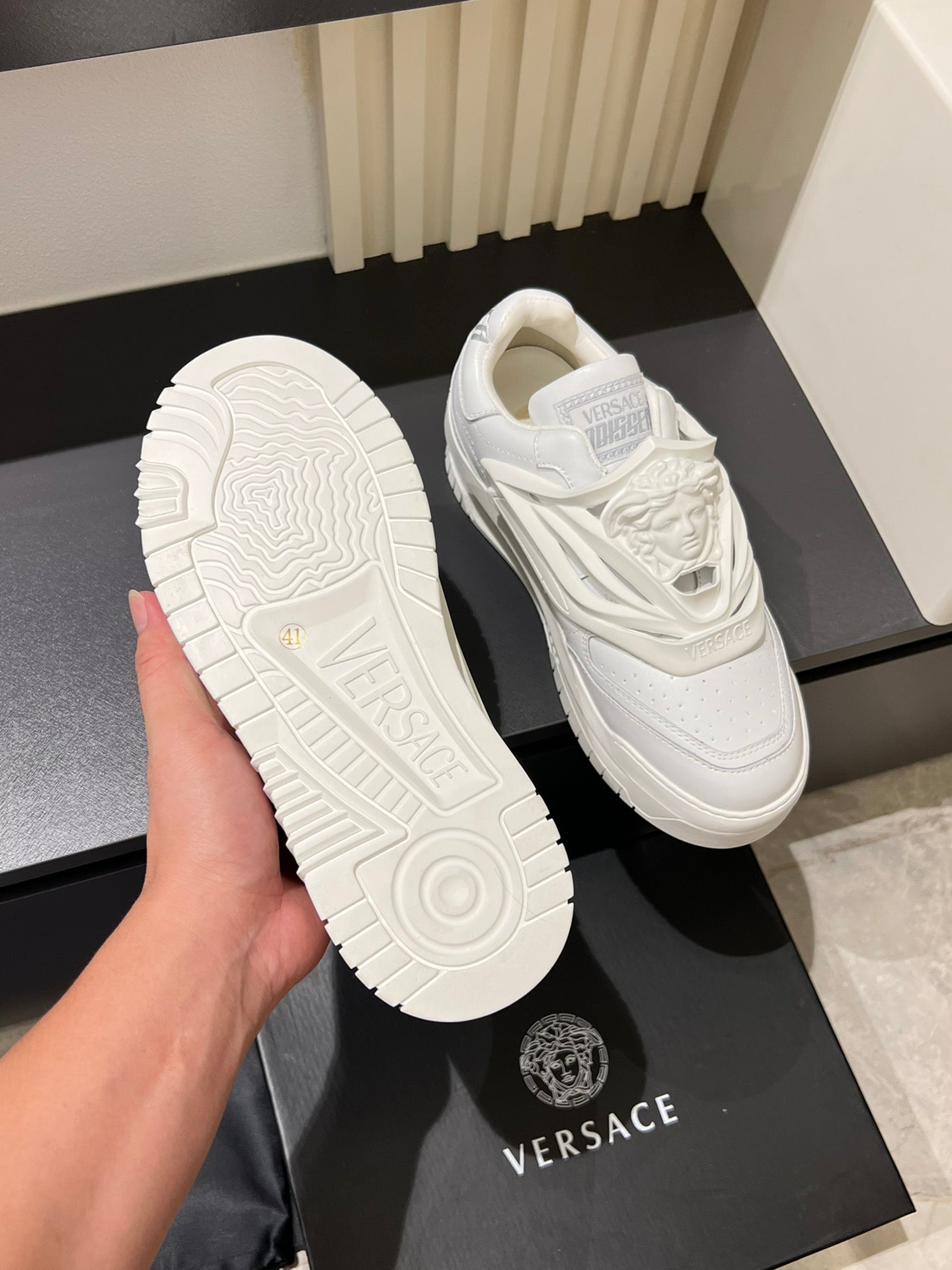 LuxluxHouse Best Quality Shoes Versace