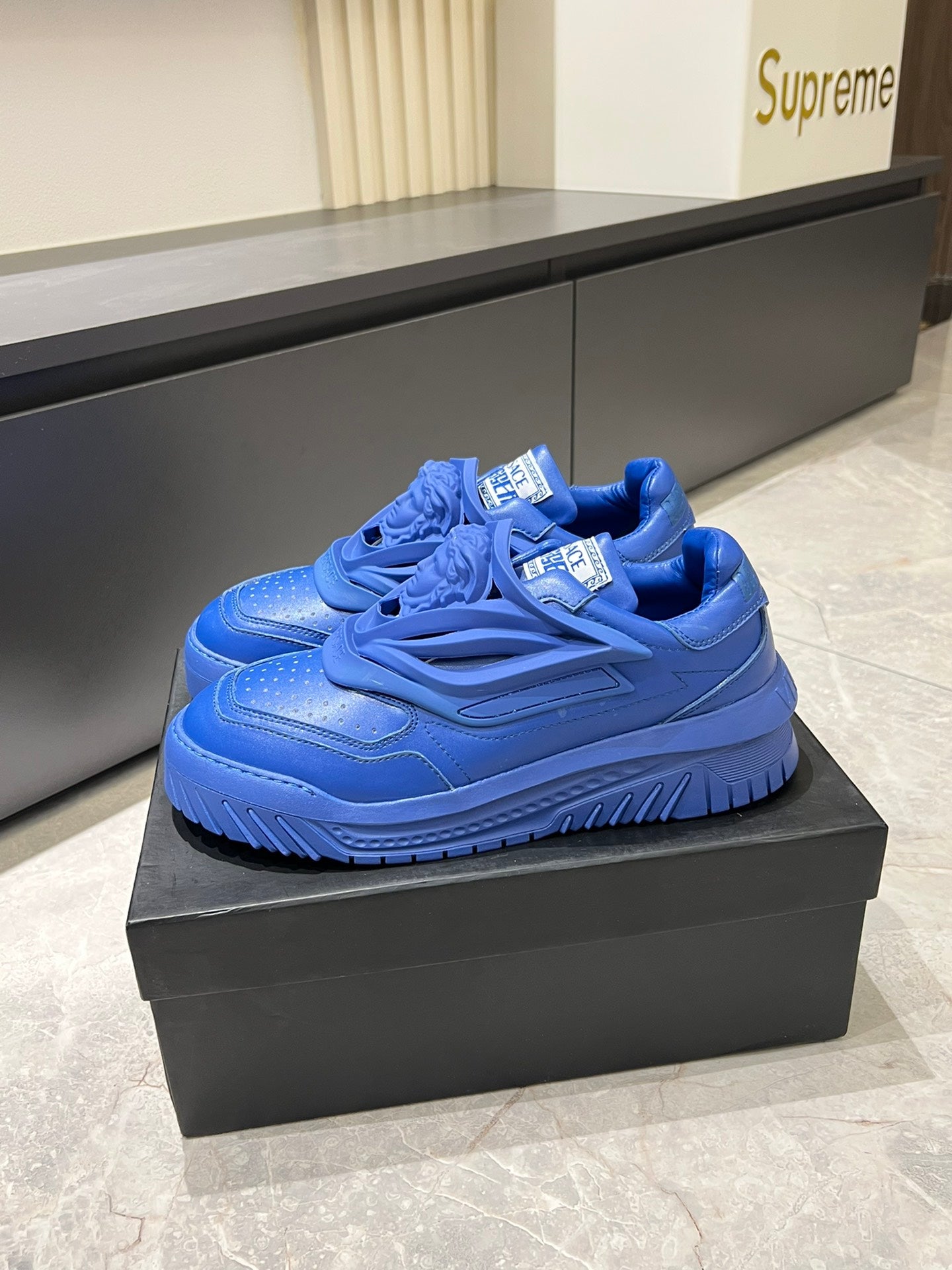LuxluxHouse Best Quality Shoes Versace