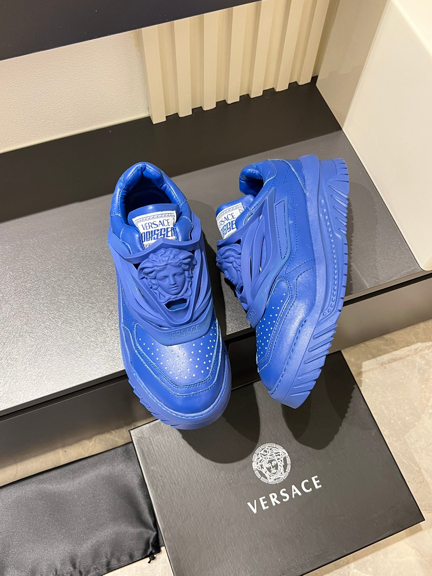 LuxluxHouse Best Quality Shoes Versace