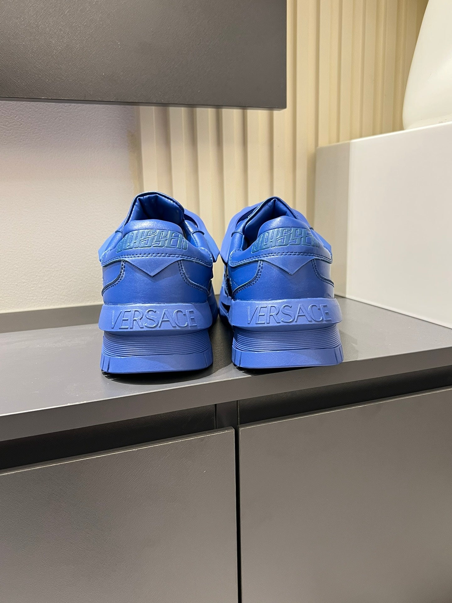 LuxluxHouse Best Quality Shoes Versace