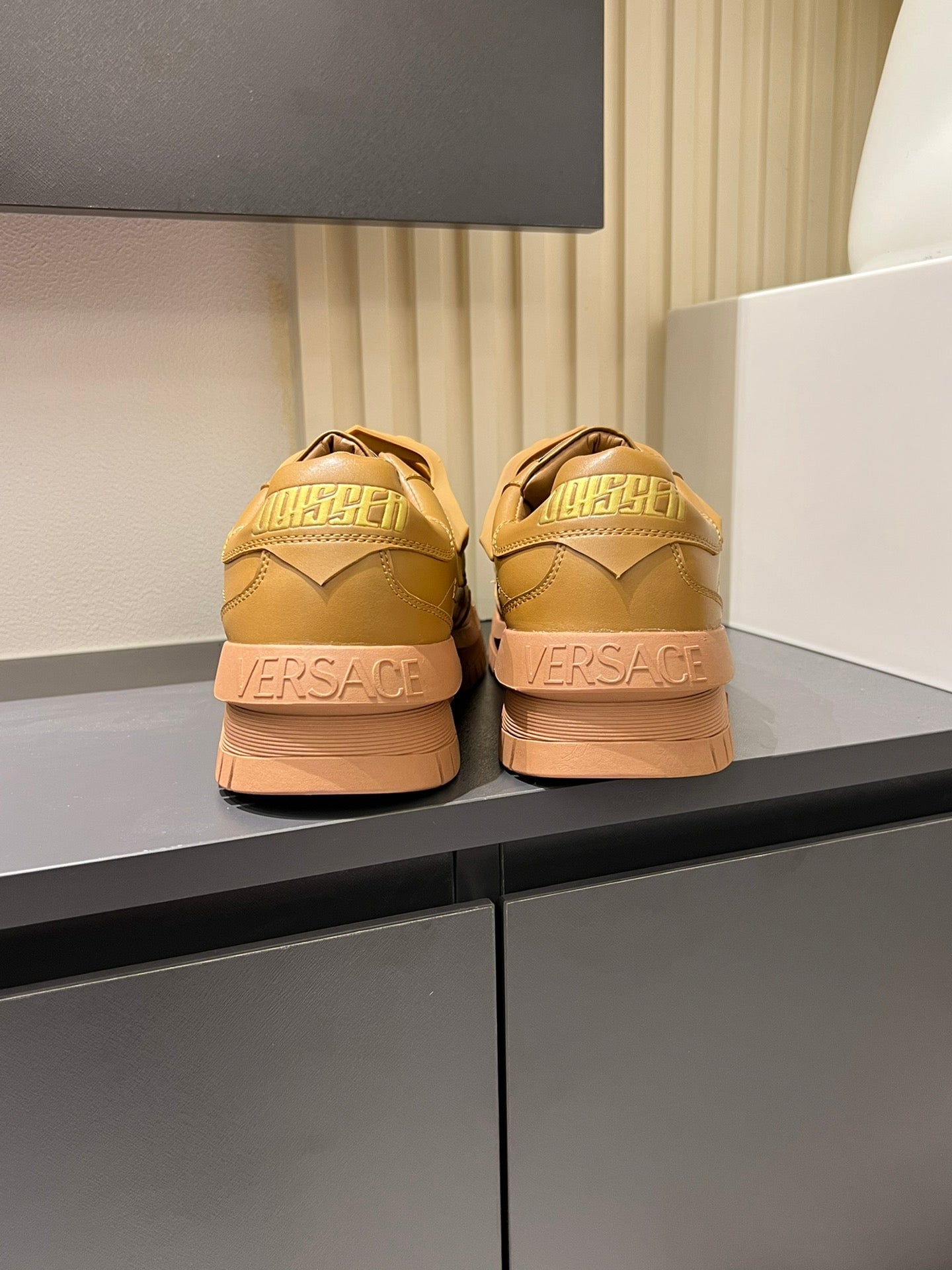 LuxluxHouse Best Quality Shoes Versace