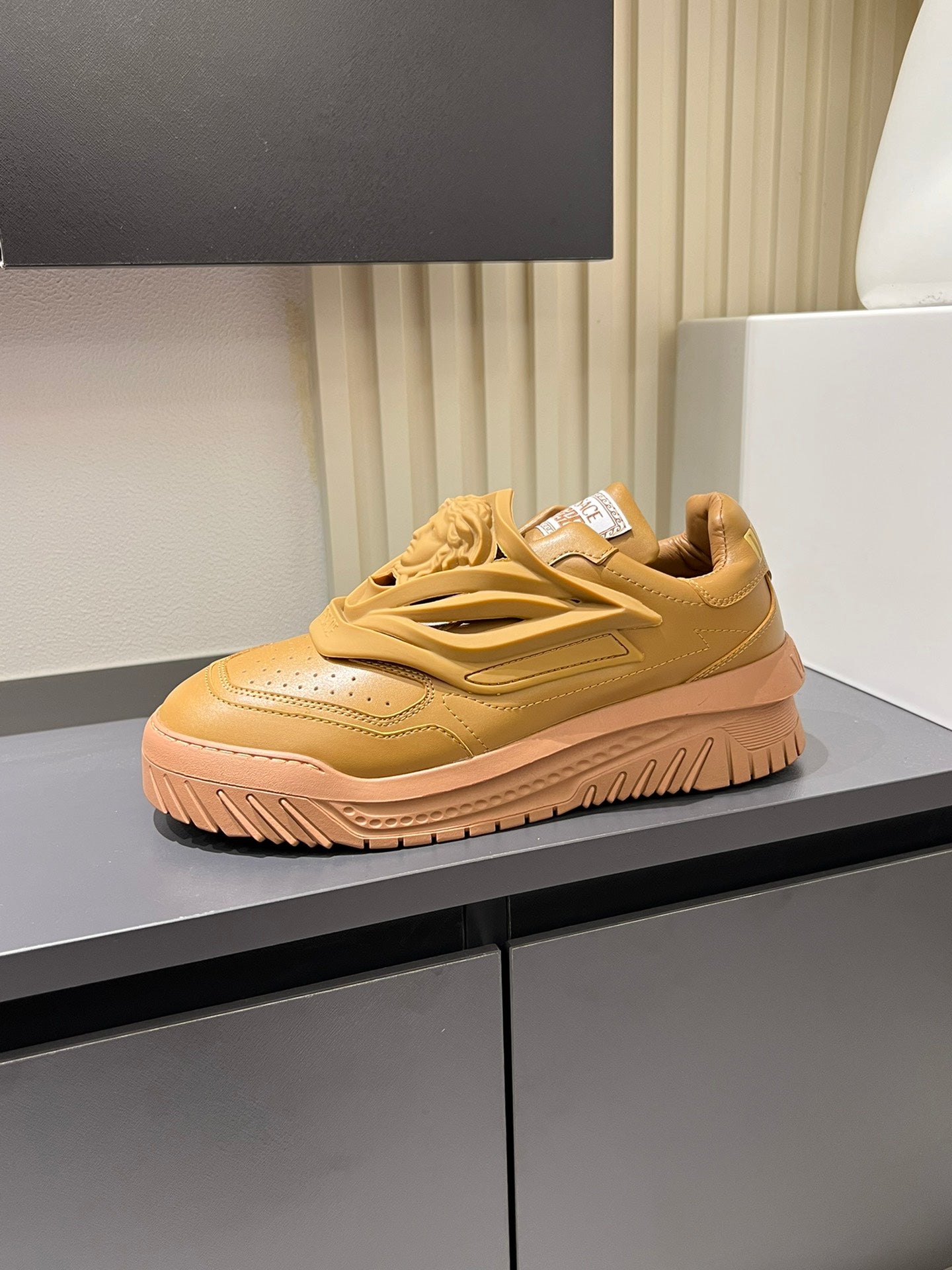 LuxluxHouse Best Quality Shoes Versace