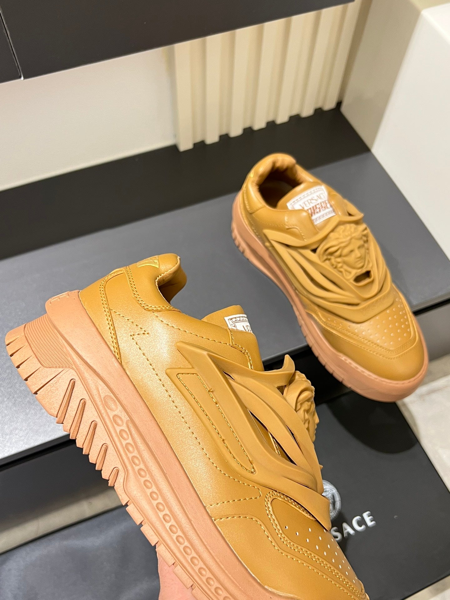 LuxluxHouse Best Quality Shoes Versace