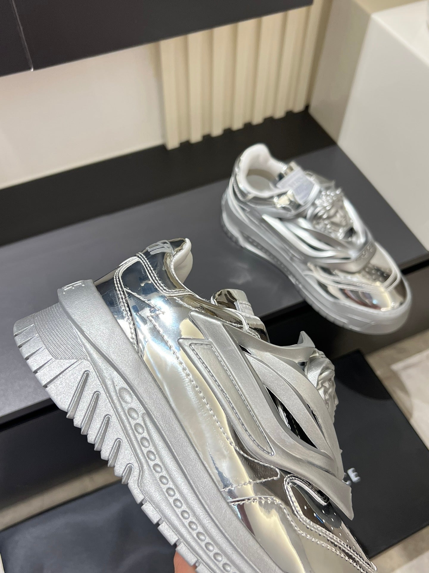 LuxluxHouse Best Quality Shoes Versace