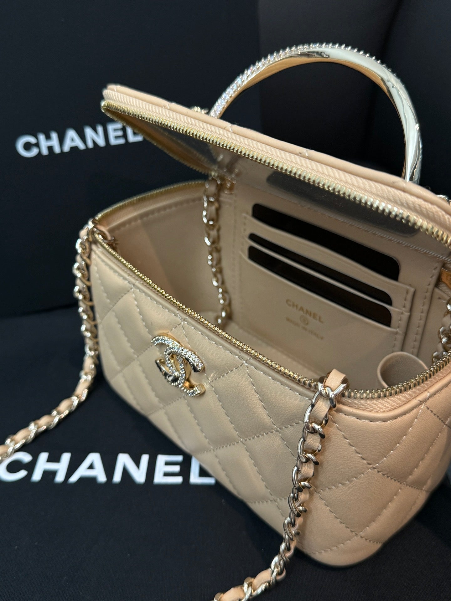 LuxluxHouse Best Quality Bags Chanel Women