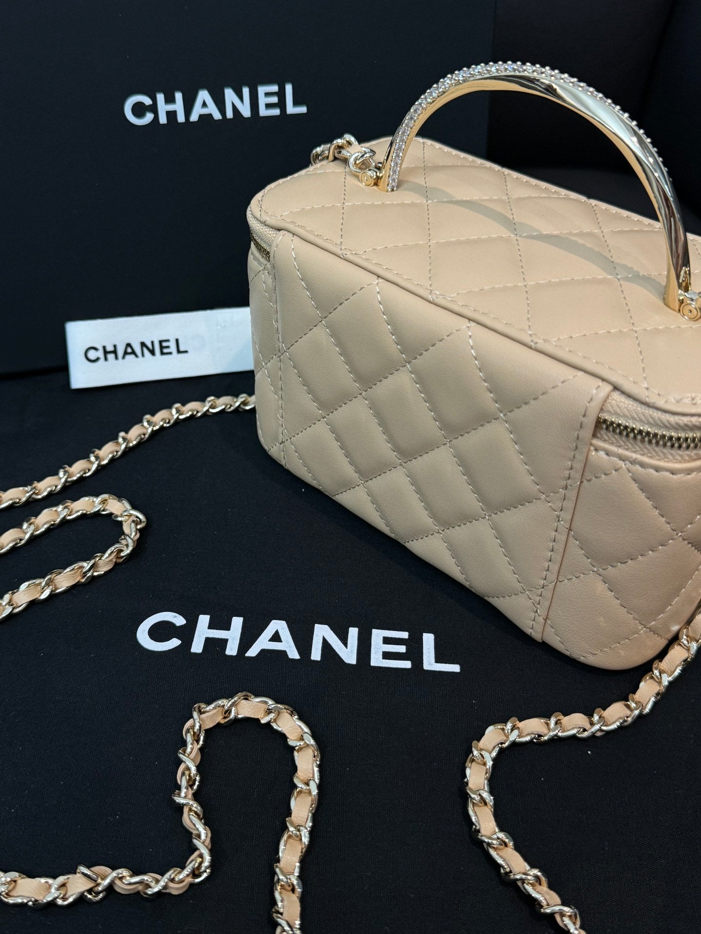 LuxluxHouse Best Quality Bags Chanel Women