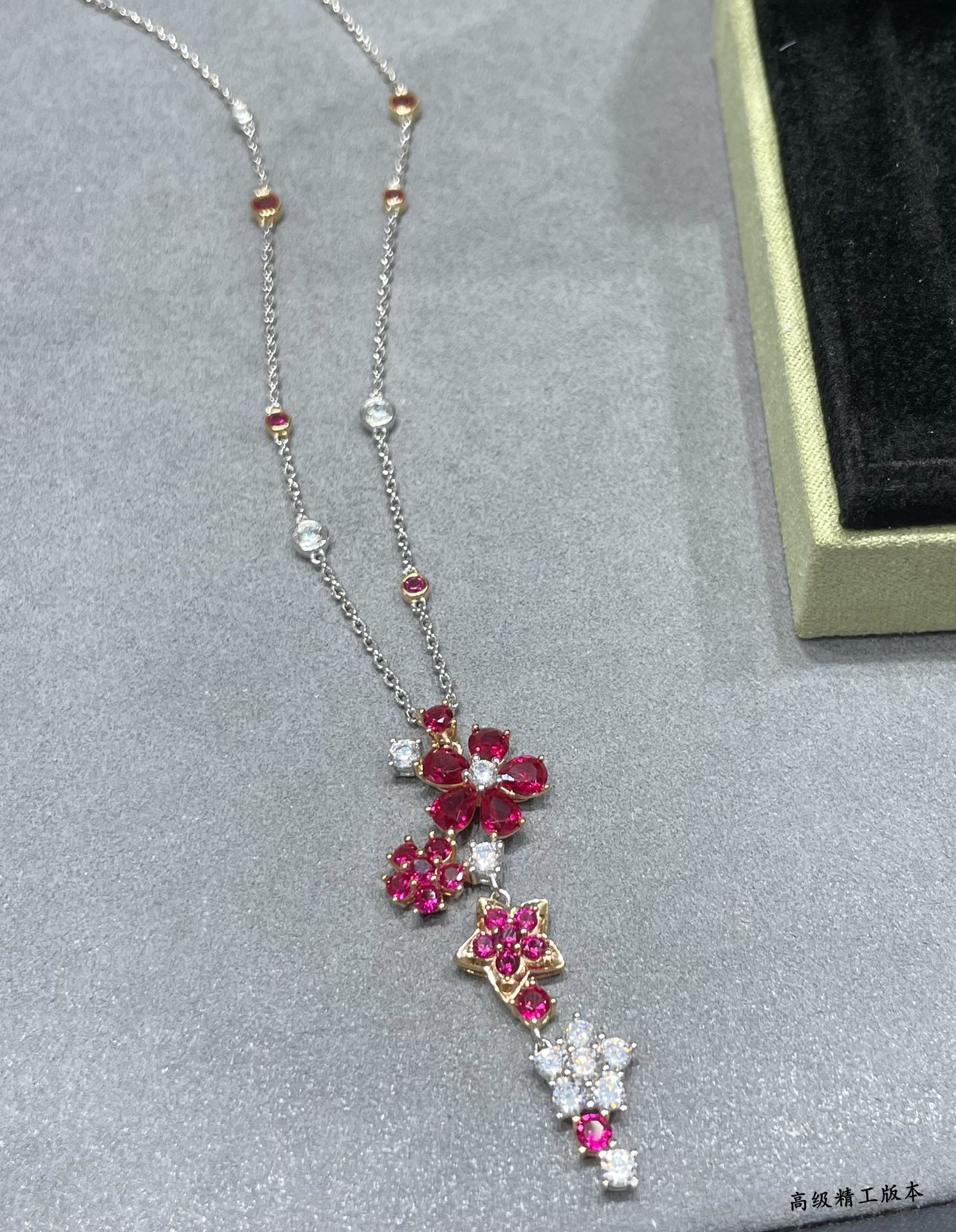 LuxluxHouse Best Quality Accessories Van Cleef & Arpels