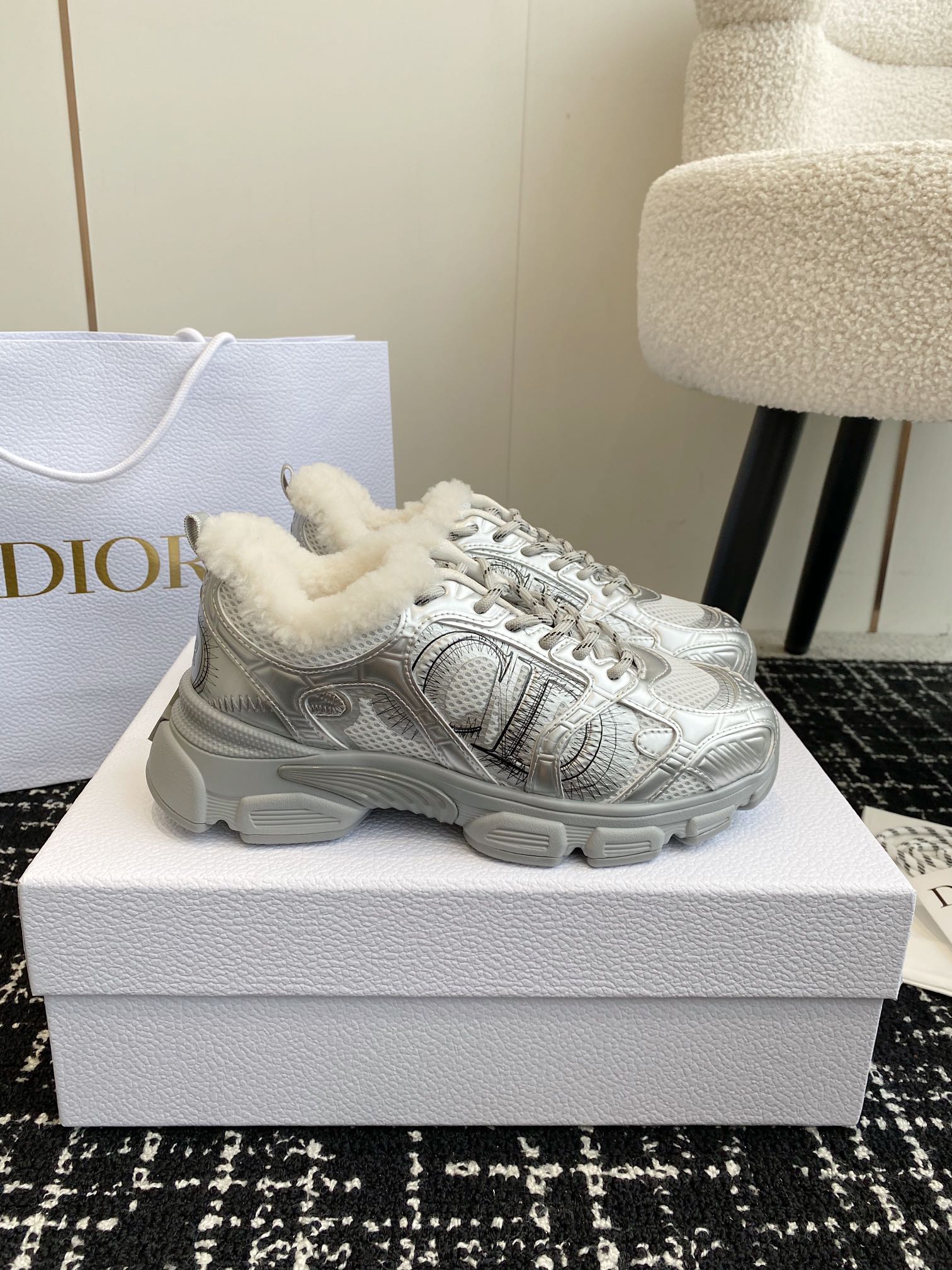 LuxluxHouse Best Quality Shoes Dior