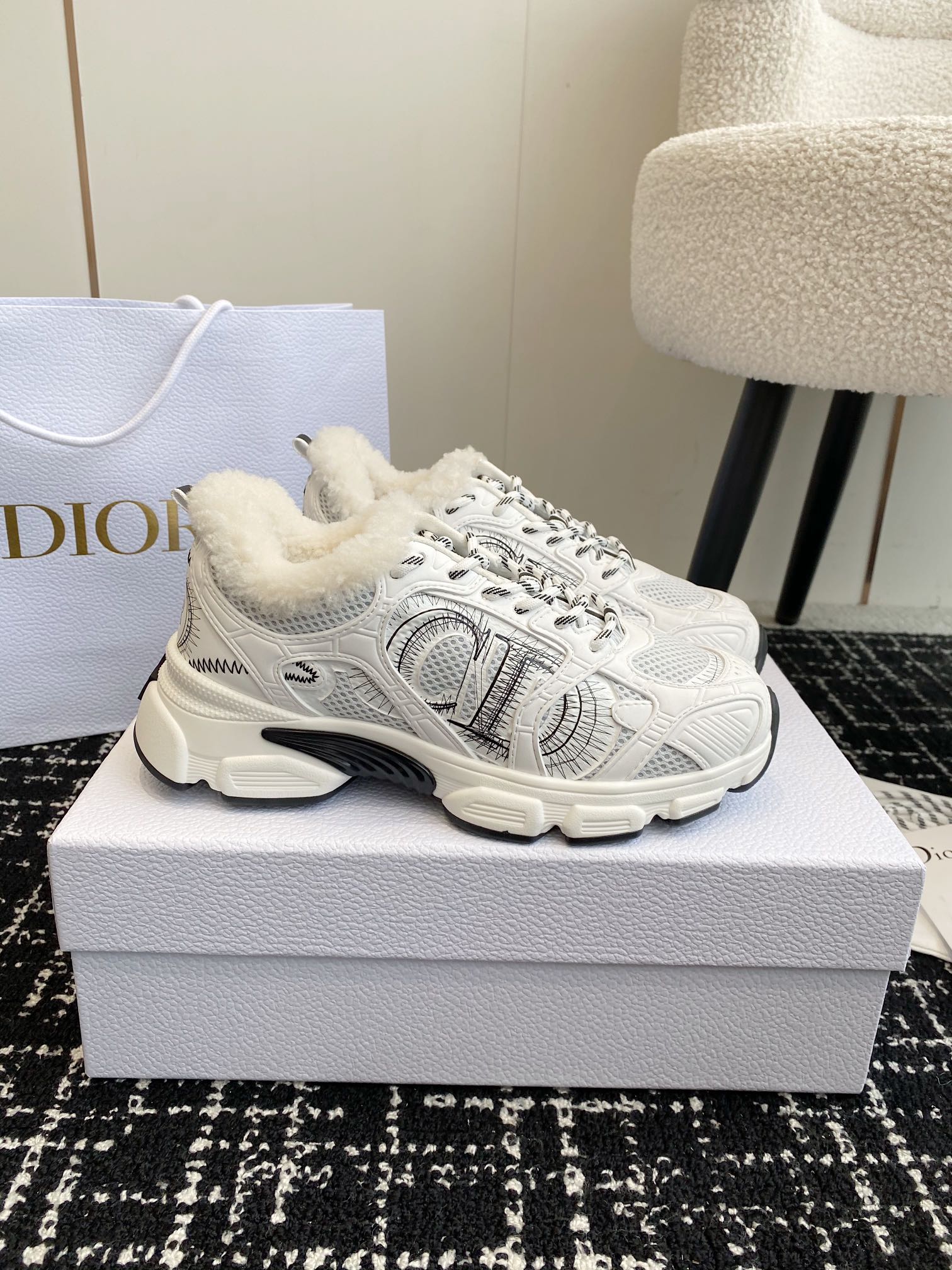 LuxluxHouse Best Quality Shoes Dior