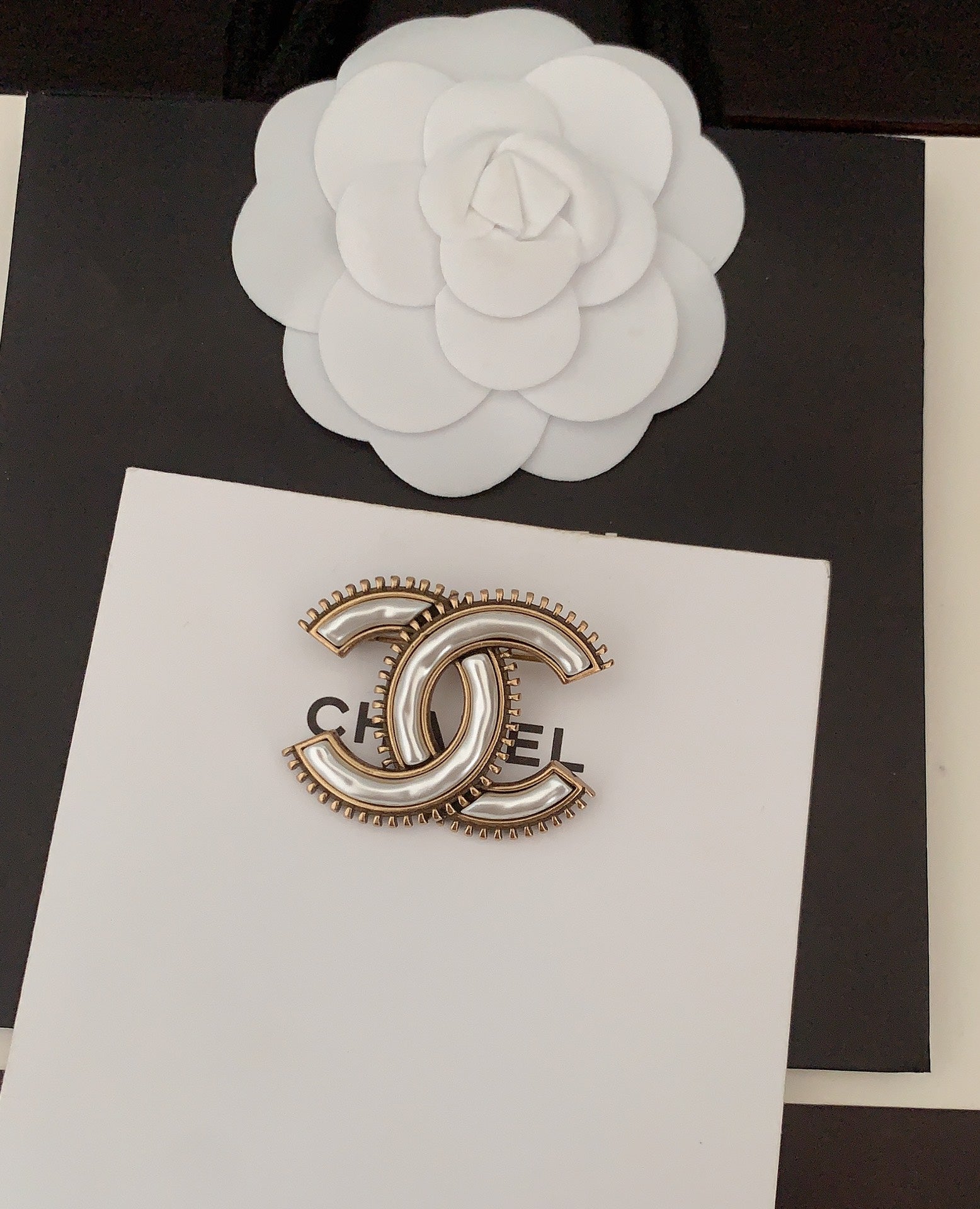 LuxluxHouse Best Quality Accessories Brooch Chanel
