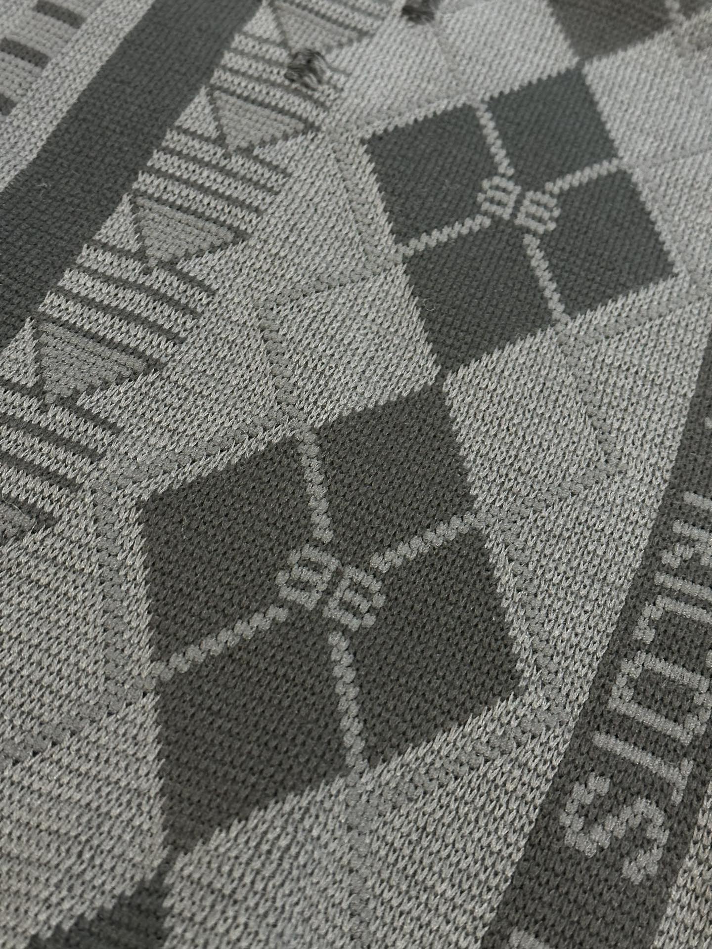 LuxluxHouse Best Quality Clothes Balenciaga Hoodie & Sweater