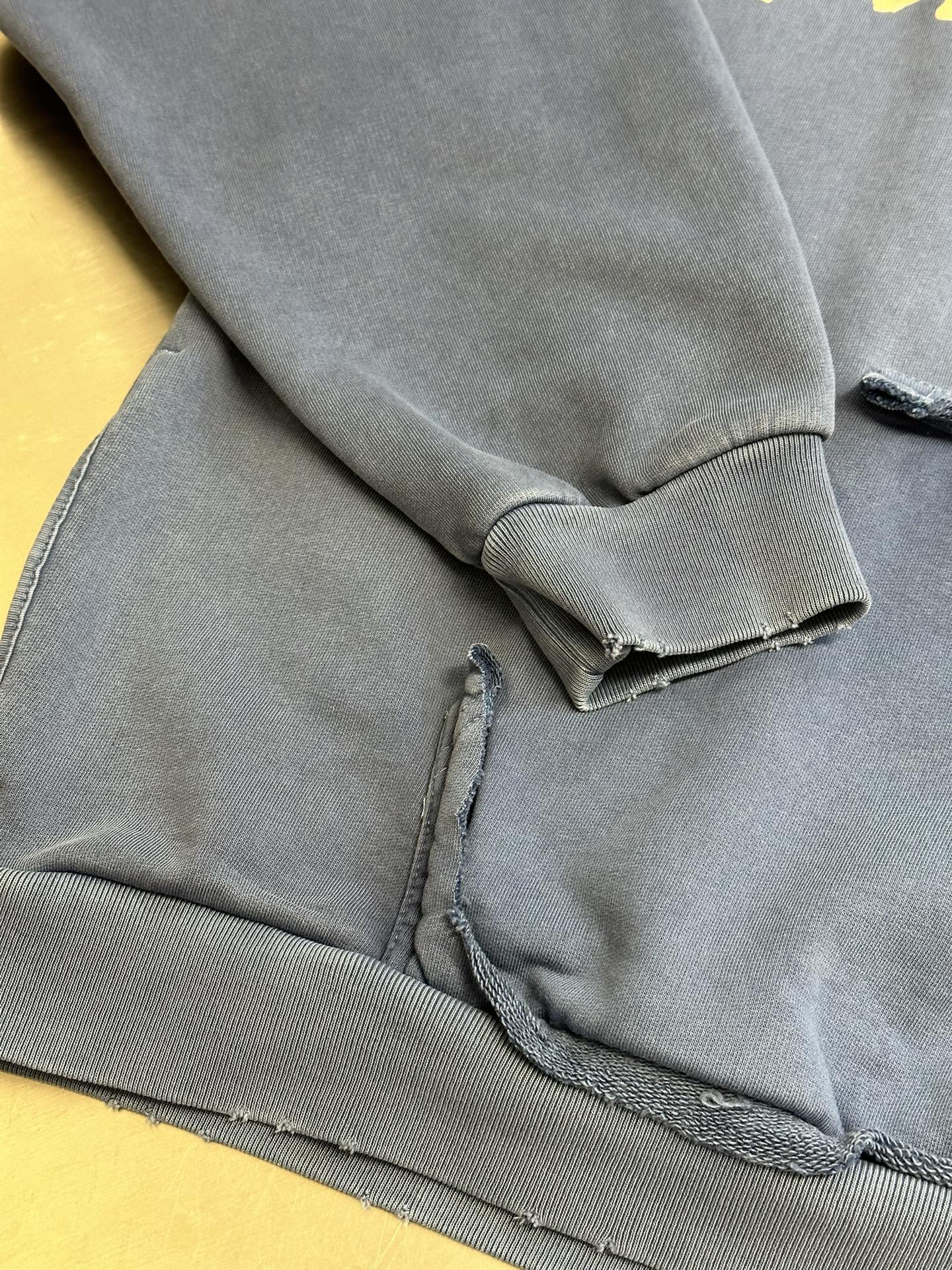 LuxluxHouse Best Quality Clothes Balenciaga Hoodie & Sweater