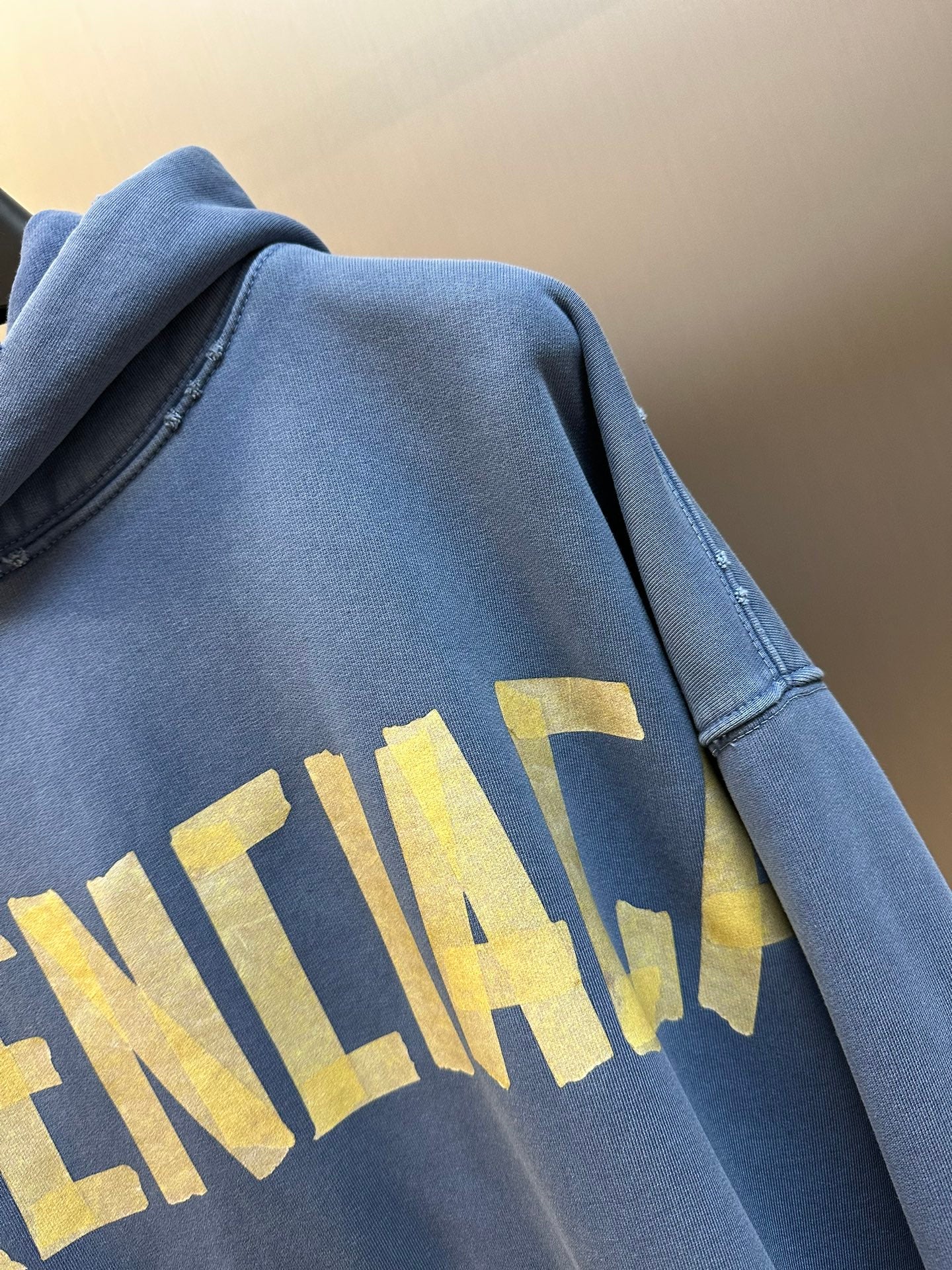 LuxluxHouse Best Quality Clothes Balenciaga Hoodie & Sweater