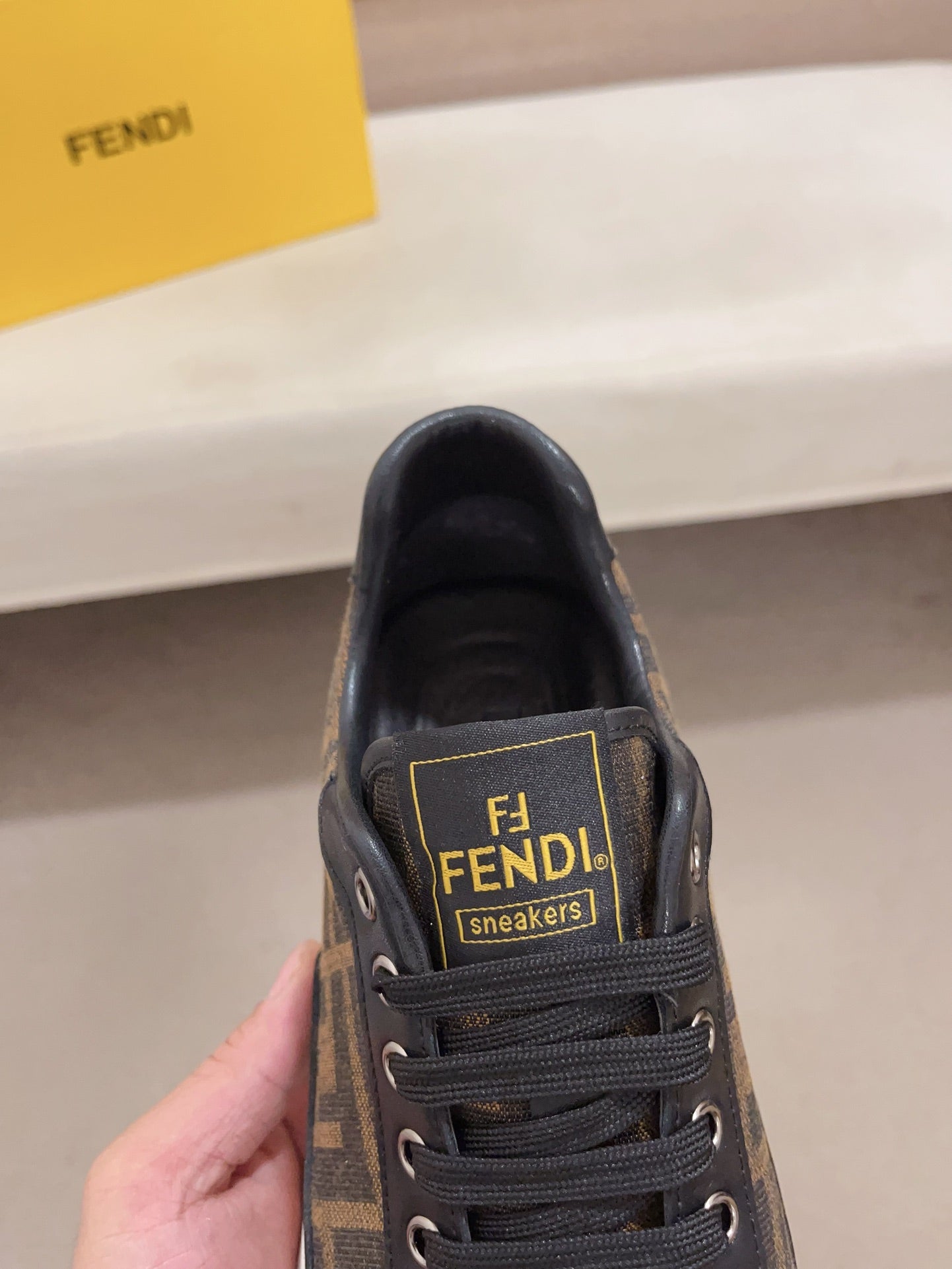 LuxluxHouse Best Quality Shoes Fendi