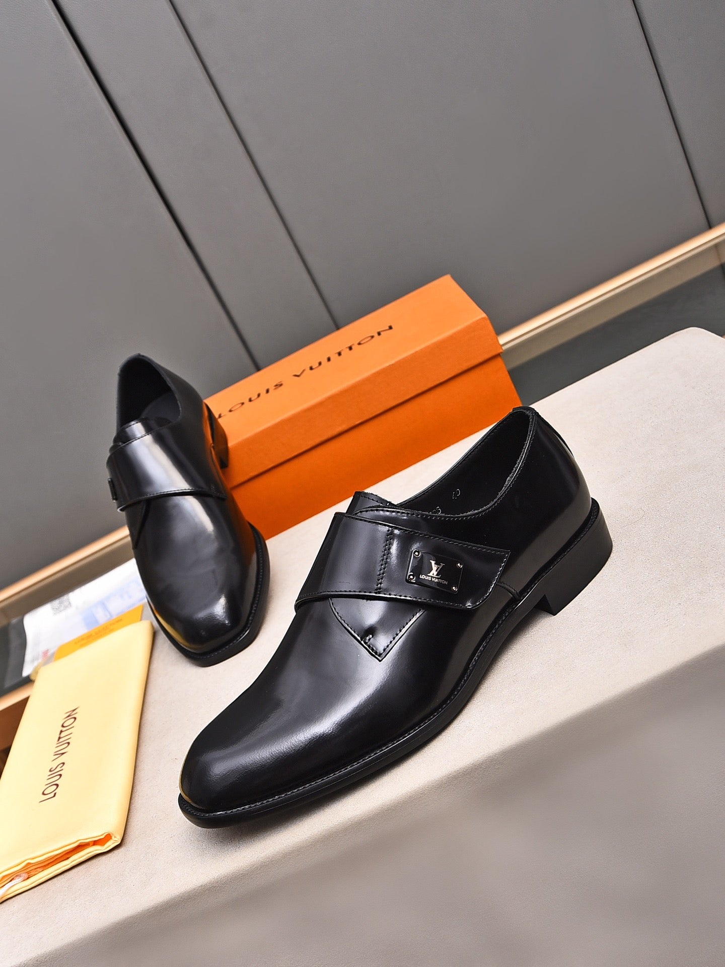 LuxluxHouse Best Quality Louis Vuitton Dress Shoes