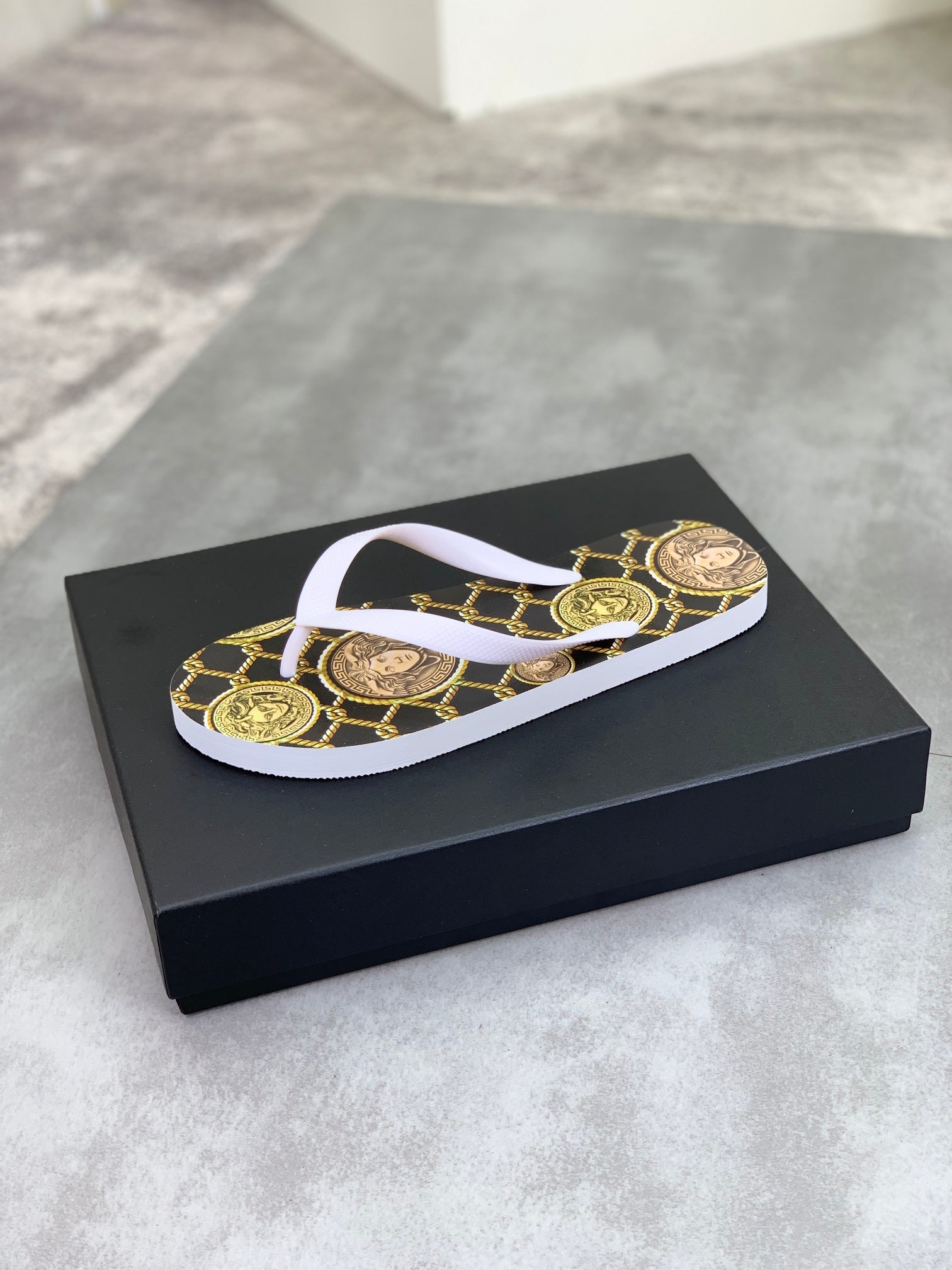 LuxluxHouse Best Quality Sandals Versace