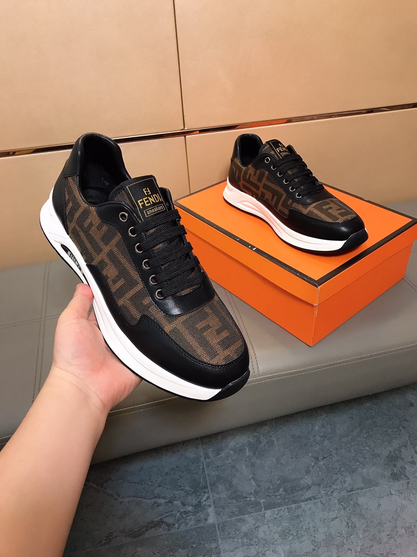 LuxluxHouse Best Quality Shoes Fendi