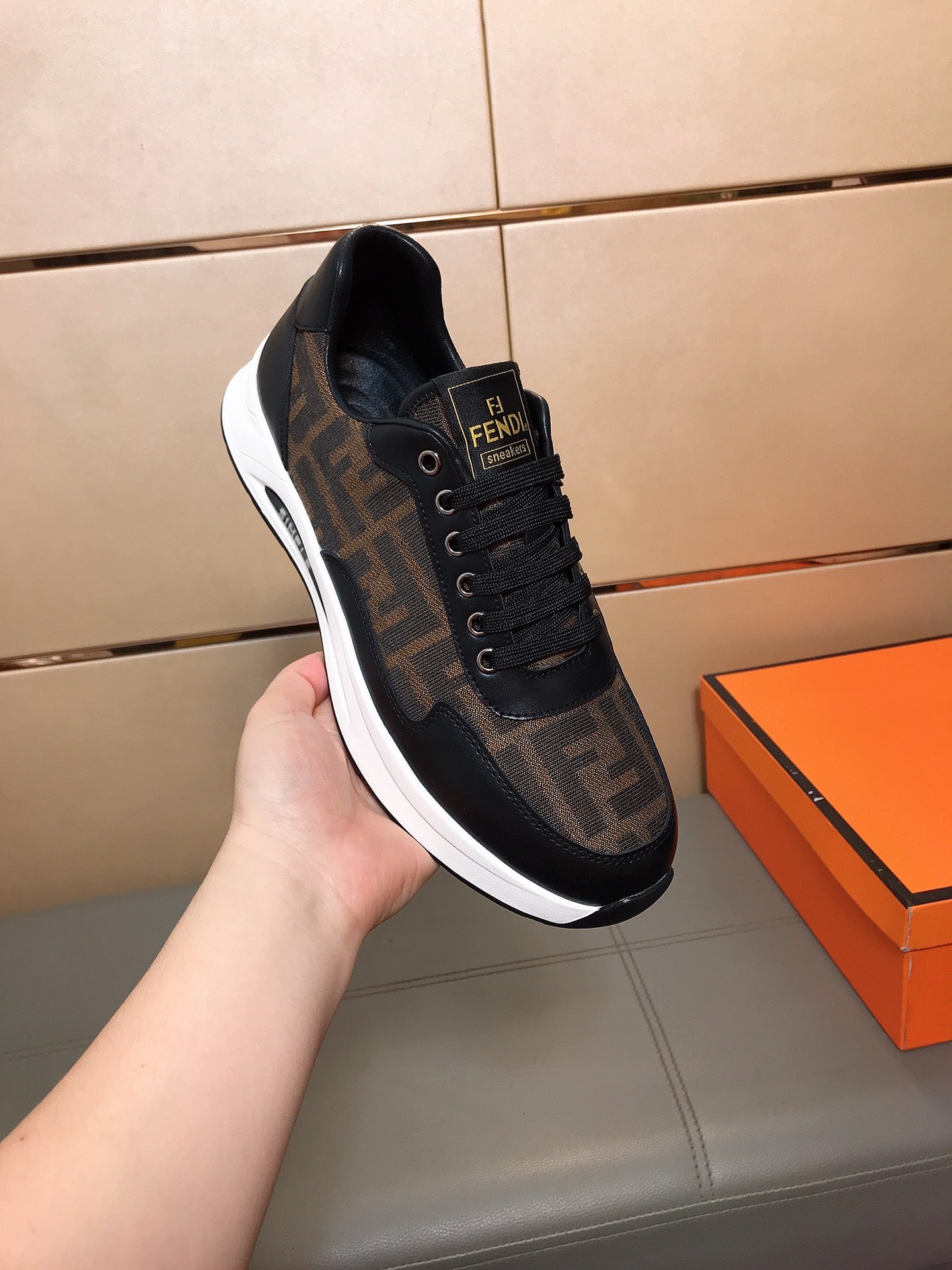 LuxluxHouse Best Quality Shoes Fendi