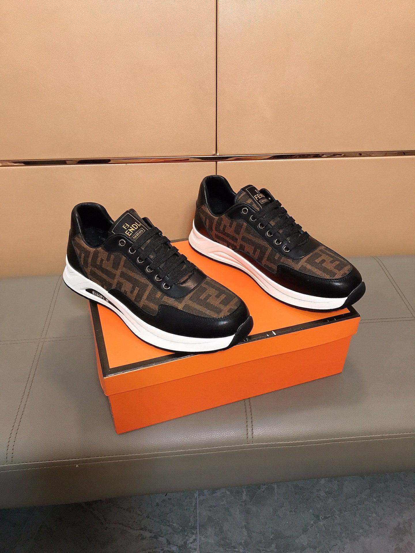 LuxluxHouse Best Quality Shoes Fendi