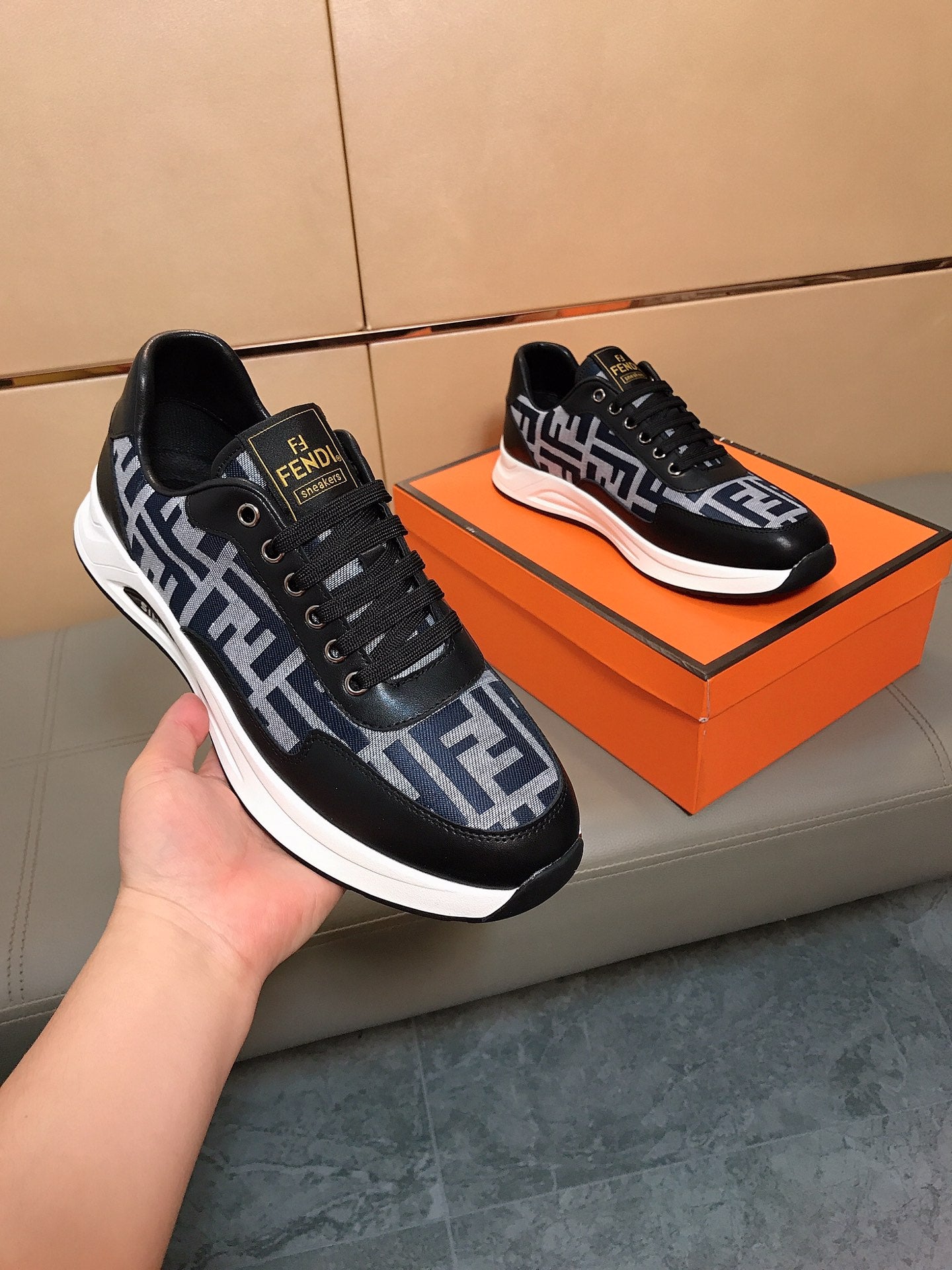 LuxluxHouse Best Quality Shoes Fendi