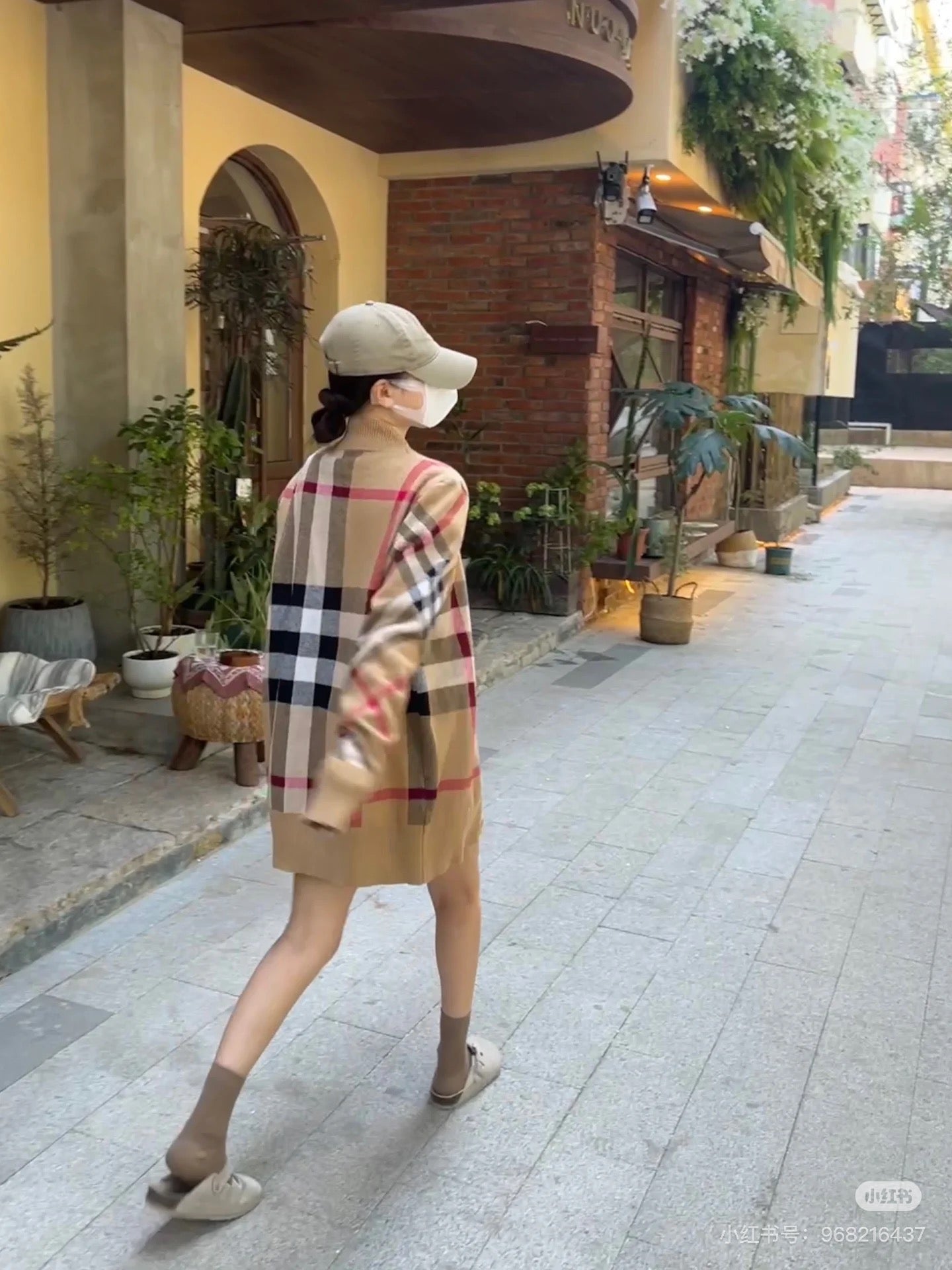 LuxluxHouse Best Quality Clothes Burberry Hoodie & Sweater