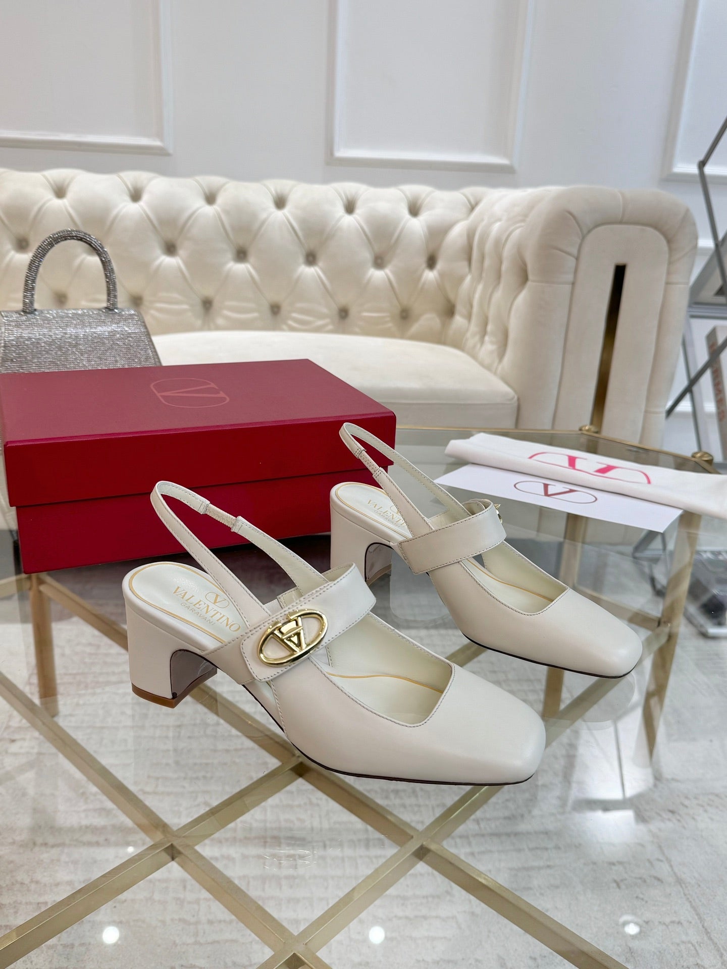 LuxluxHouse Best Quality Valentino Women Shoes