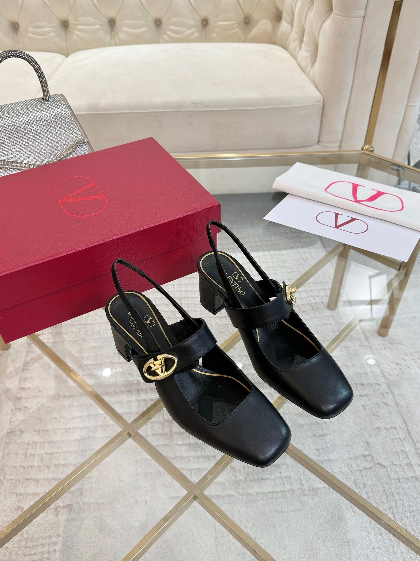 LuxluxHouse Best Quality Valentino Women Shoes