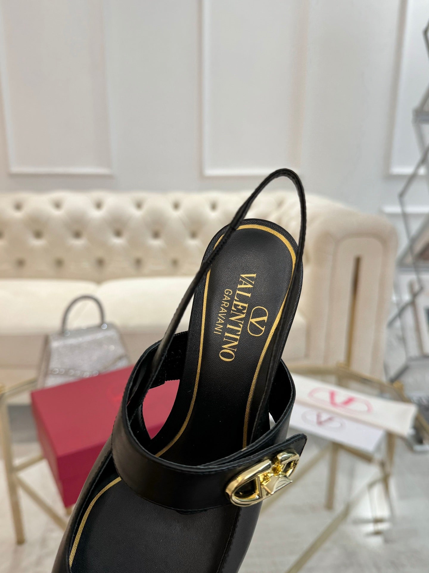 LuxluxHouse Best Quality Valentino Women Shoes