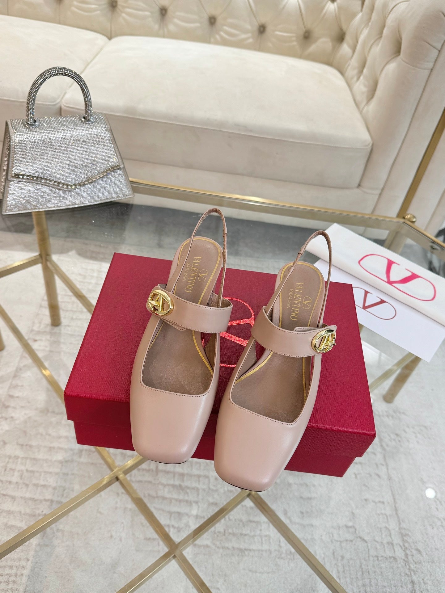 LuxluxHouse Best Quality Valentino Women Shoes