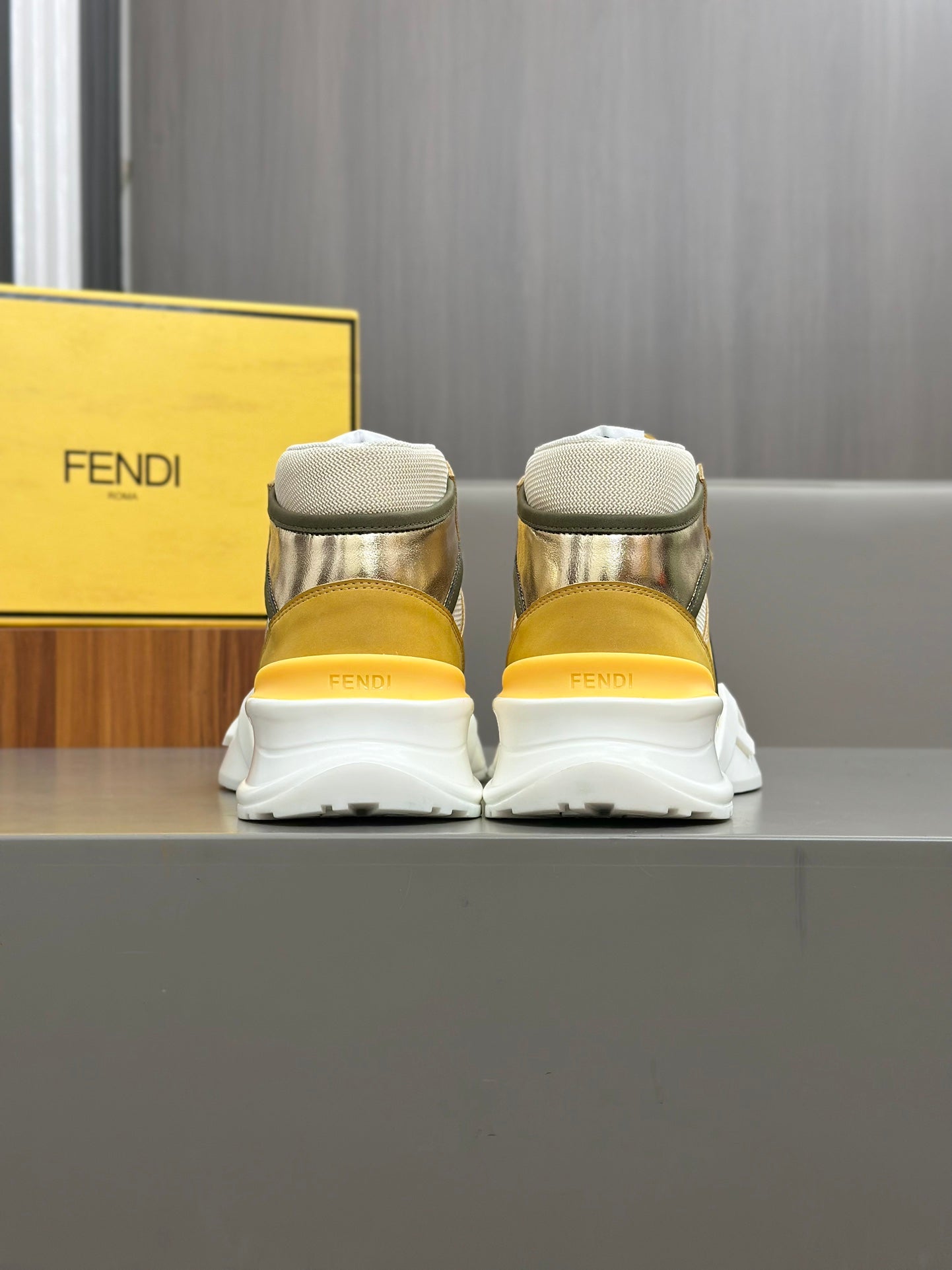 LuxluxHouse Best Quality Shoes Fendi