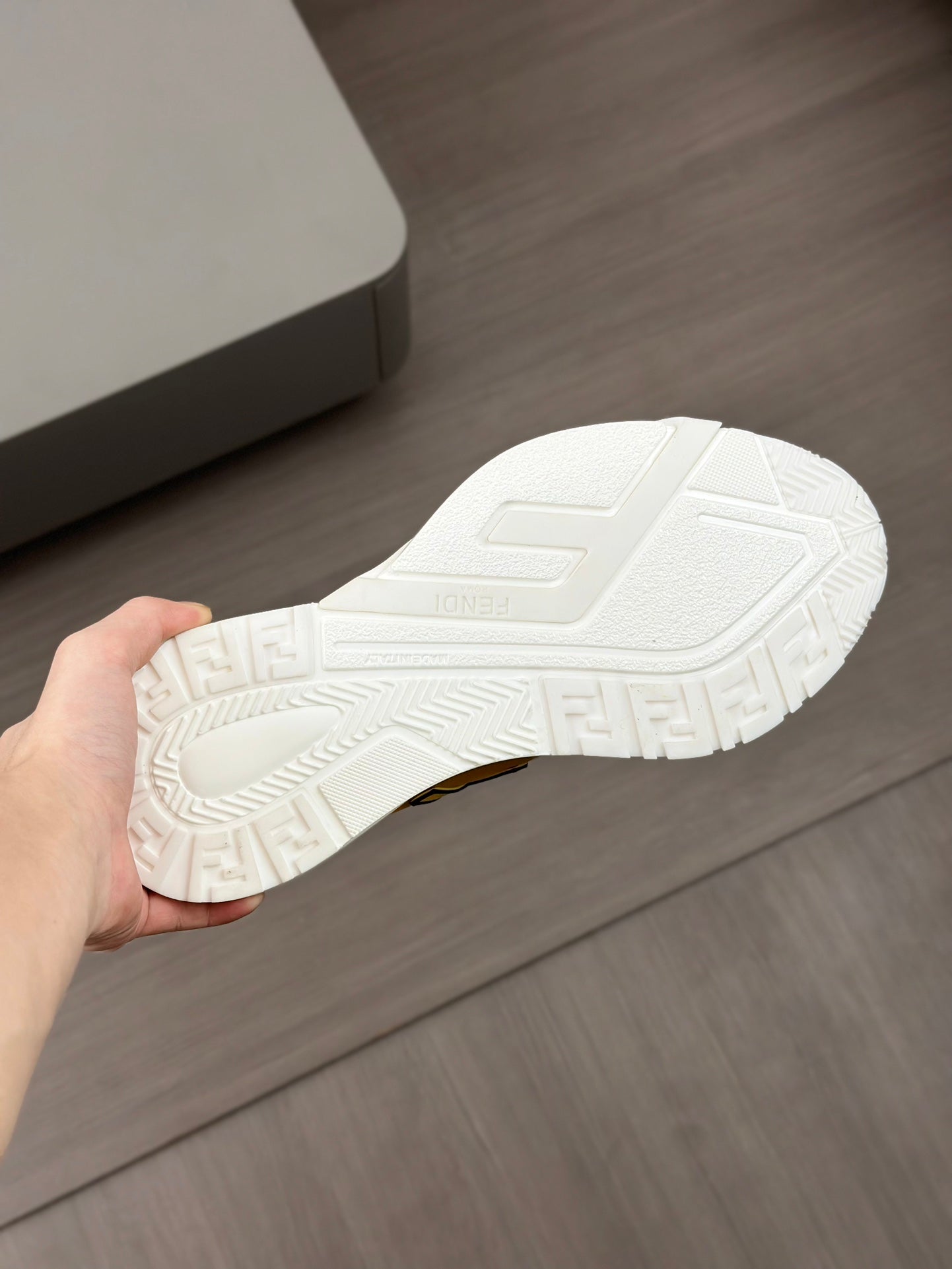 LuxluxHouse Best Quality Shoes Fendi