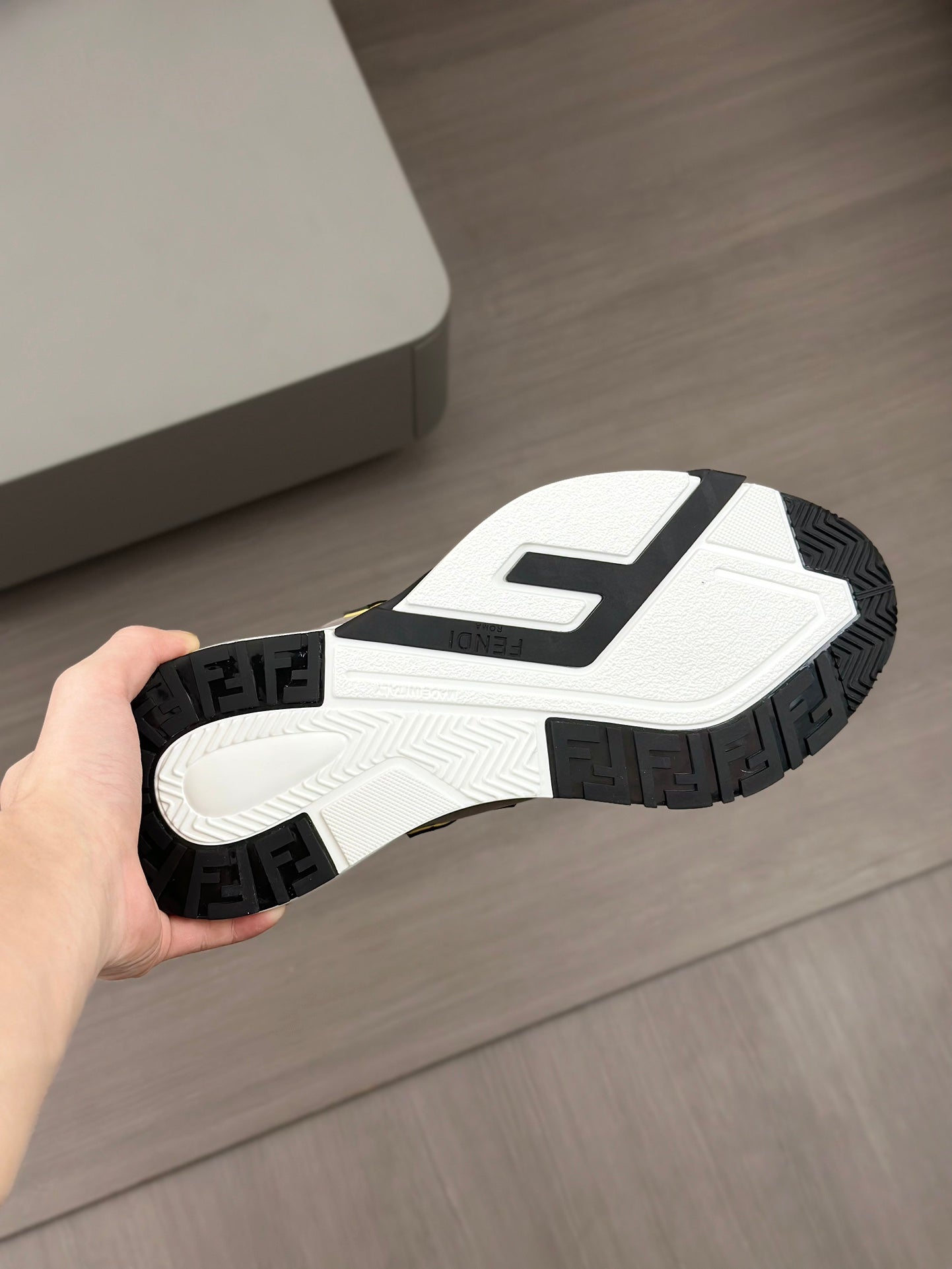 LuxluxHouse Best Quality Shoes Fendi