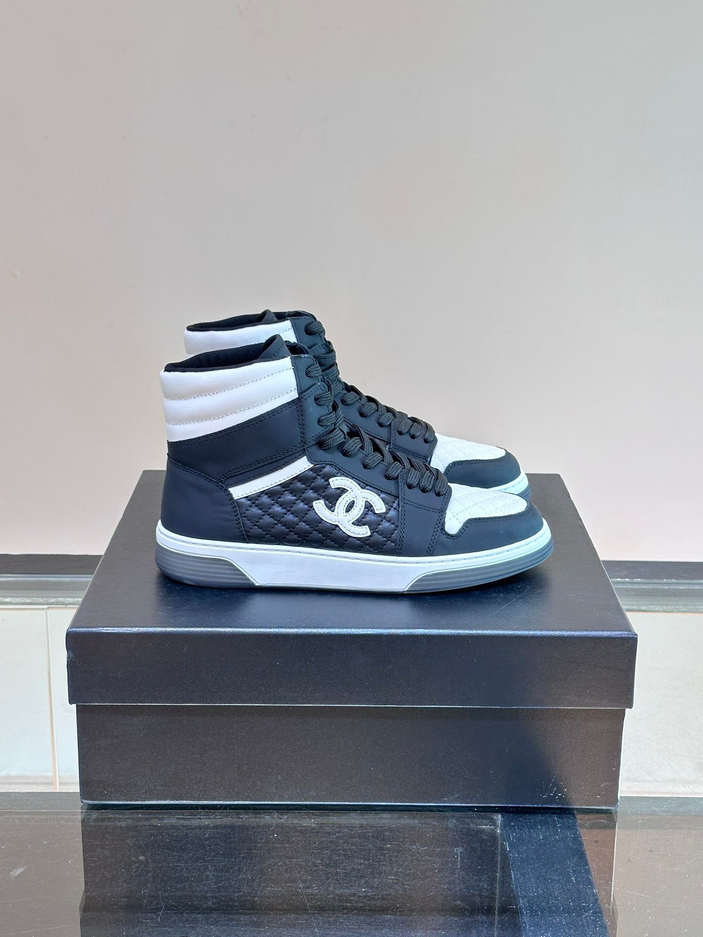 LuxluxHouse Best Quality Shoes Chanel