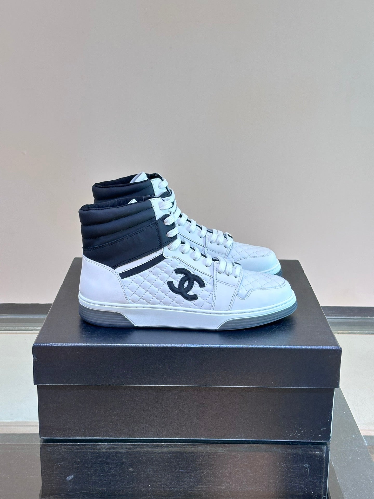 LuxluxHouse Best Quality Shoes Chanel