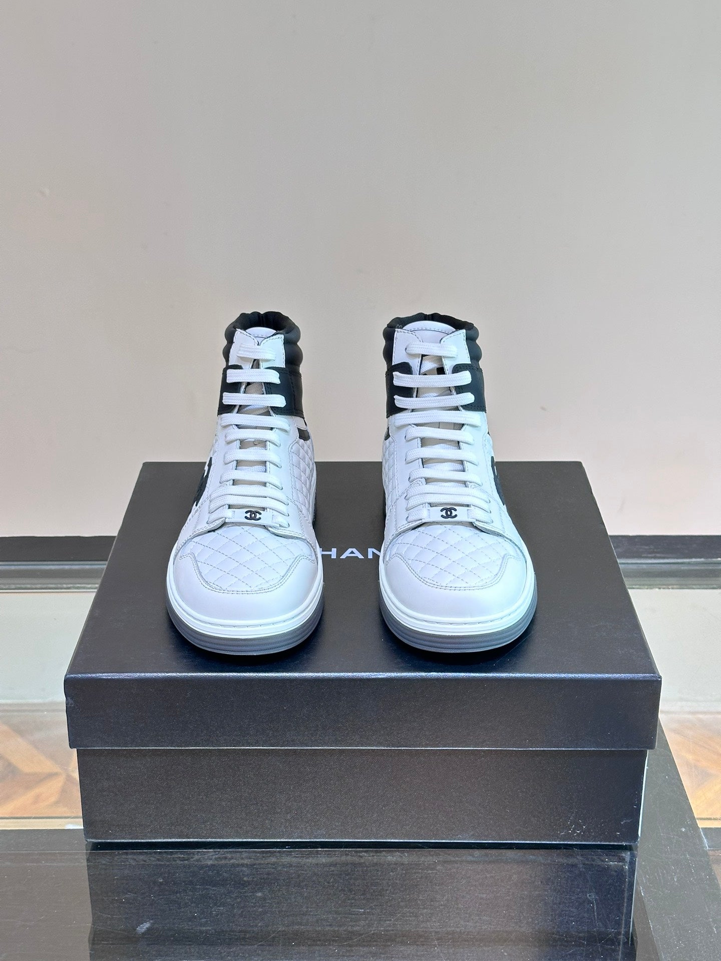 LuxluxHouse Best Quality Shoes Chanel