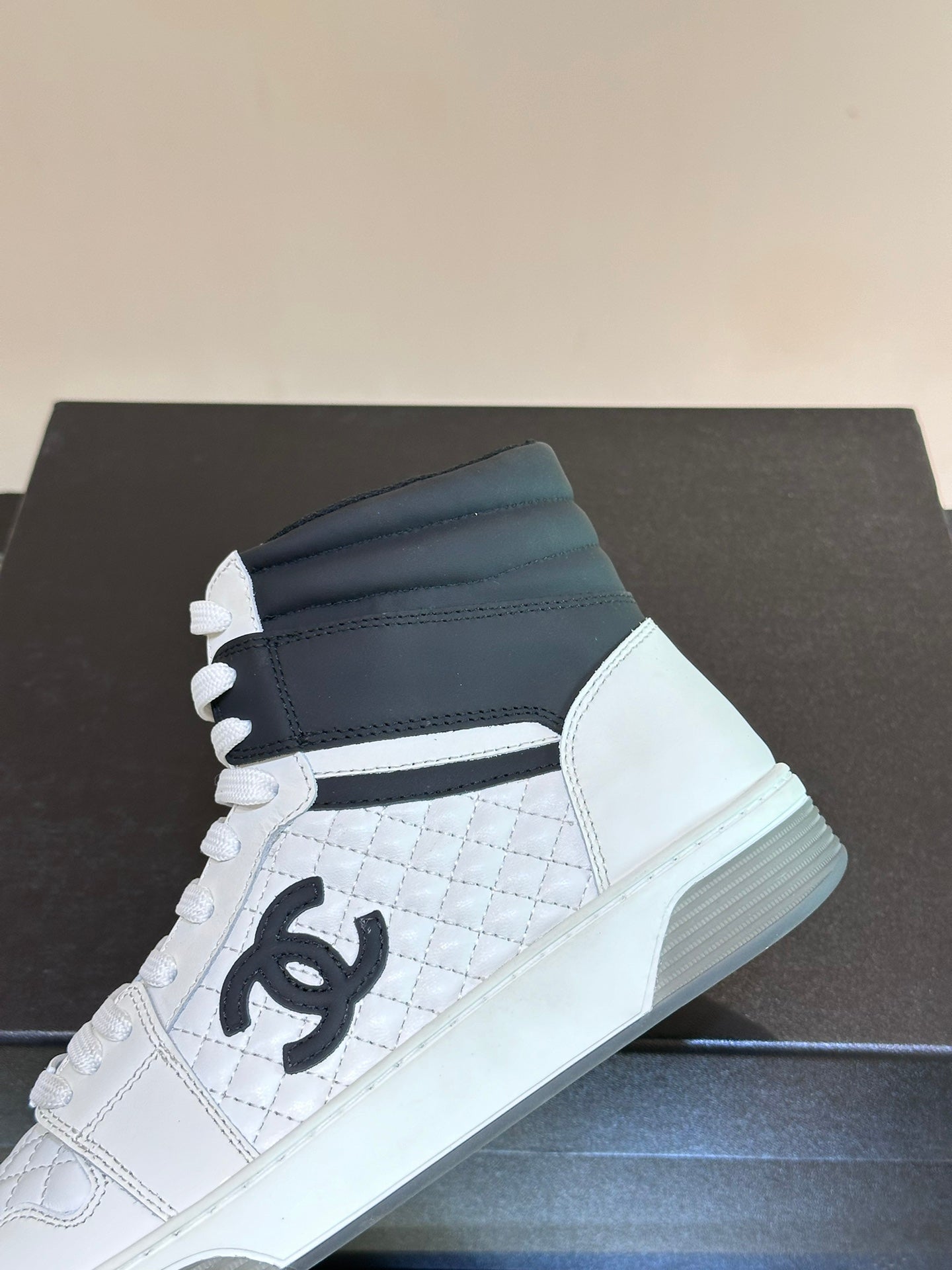 LuxluxHouse Best Quality Shoes Chanel