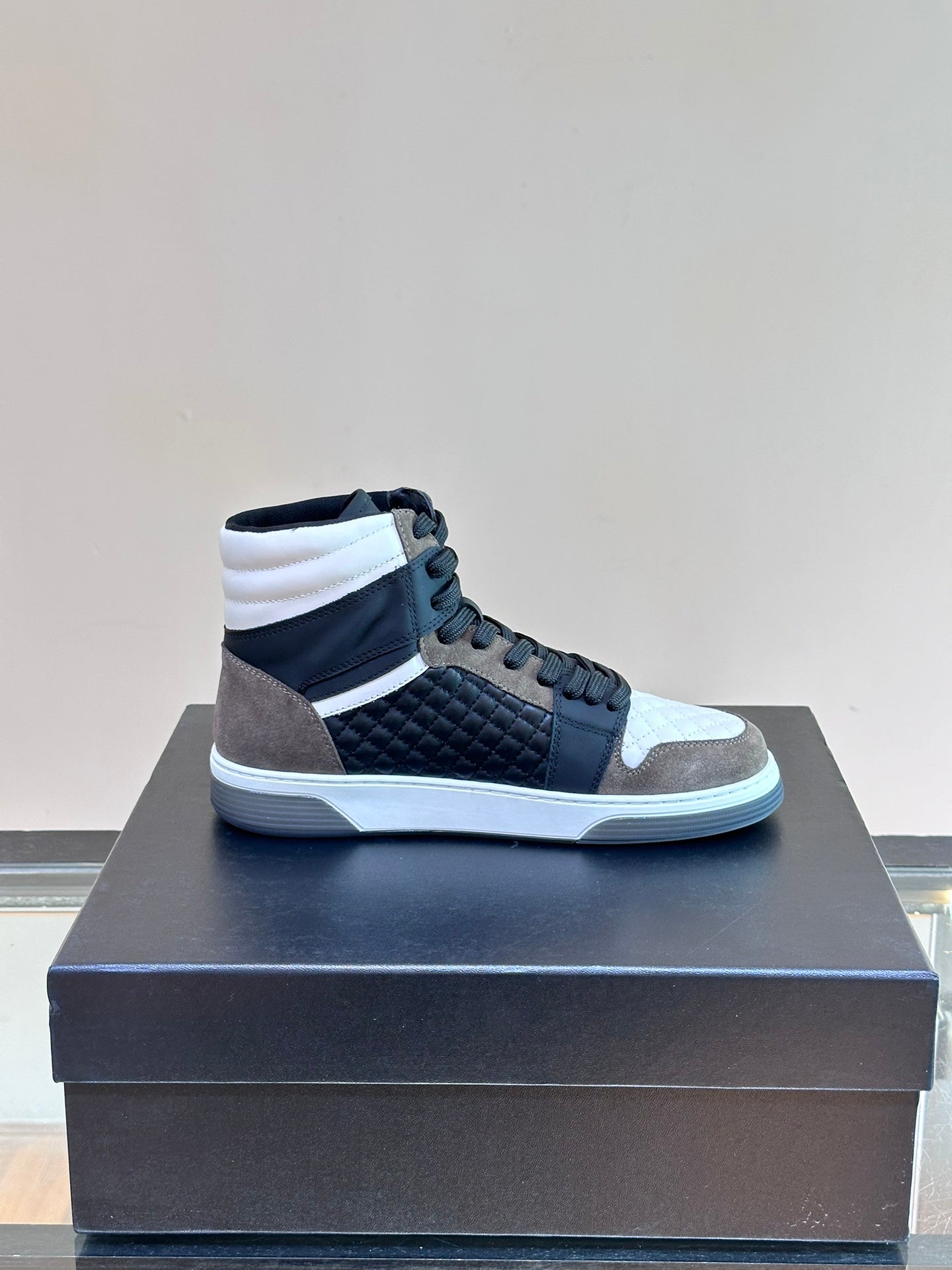 LuxluxHouse Best Quality Shoes Chanel
