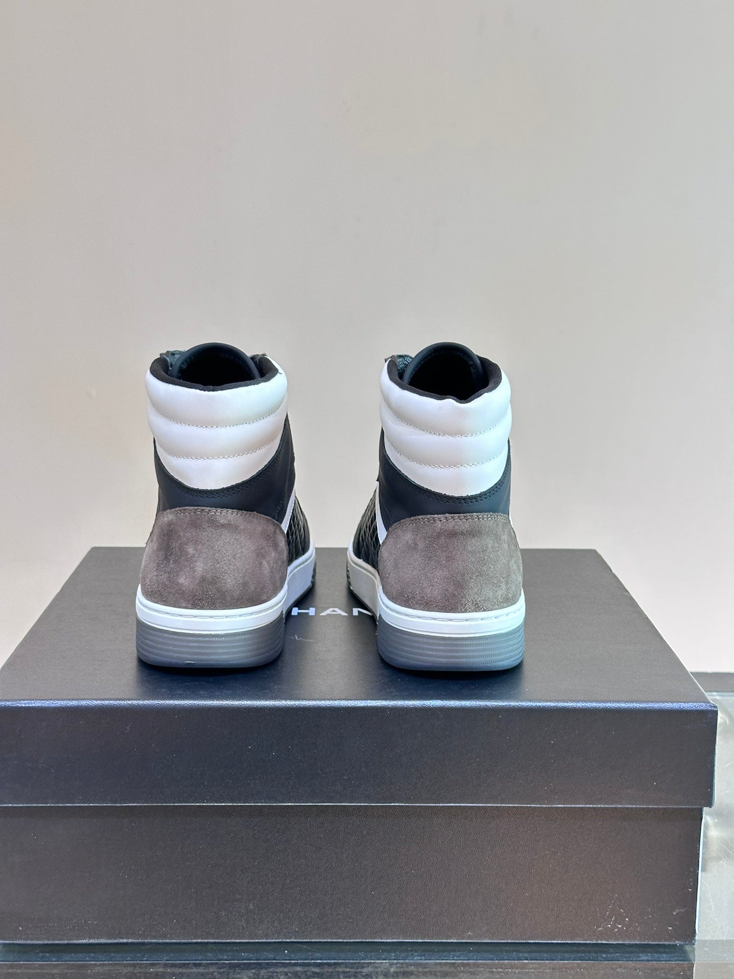 LuxluxHouse Best Quality Shoes Chanel