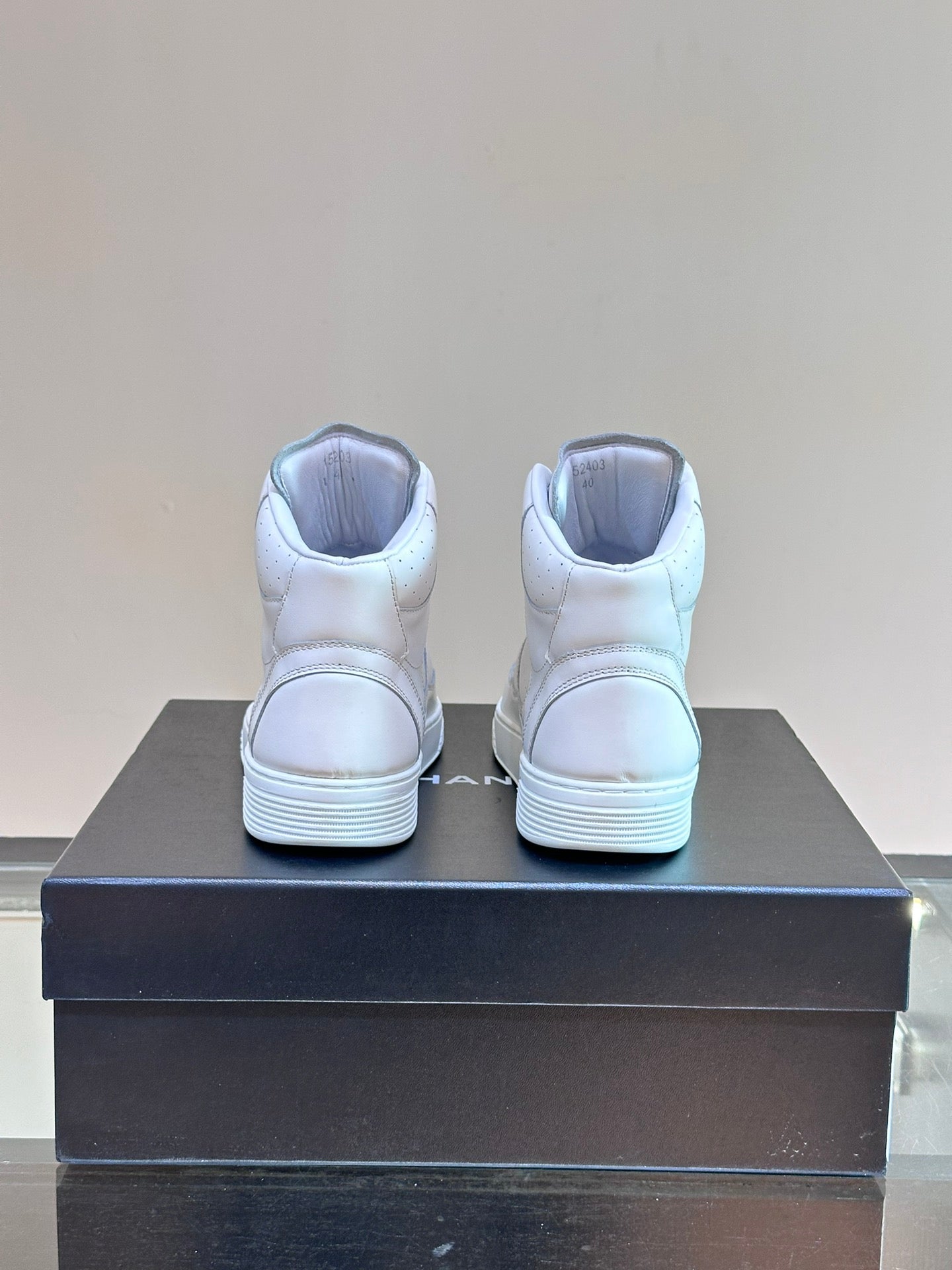 LuxluxHouse Best Quality Shoes Chanel