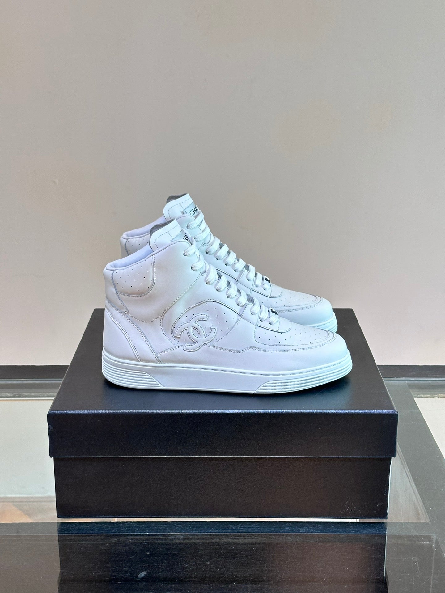 LuxluxHouse Best Quality Shoes Chanel