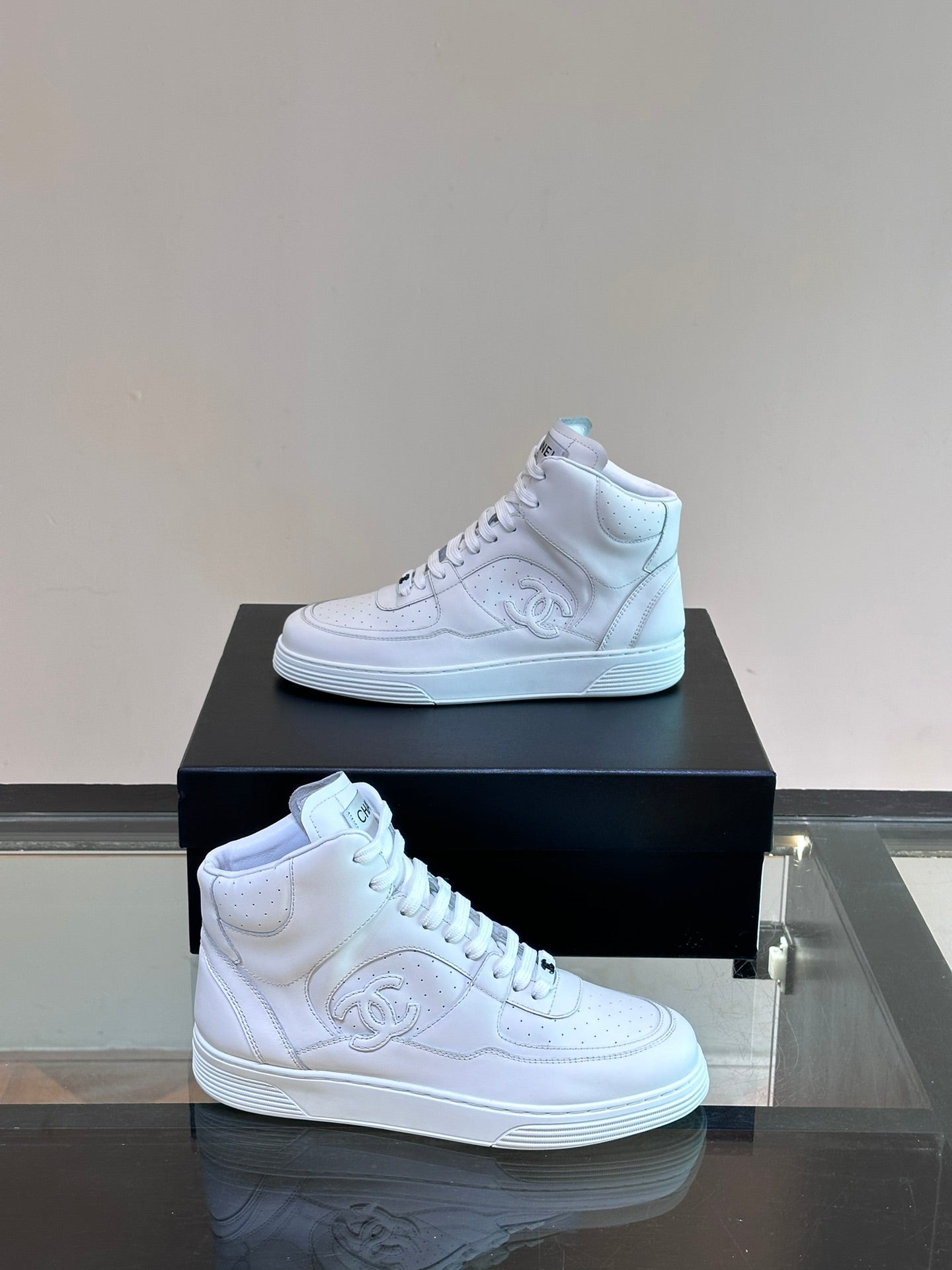 LuxluxHouse Best Quality Shoes Chanel