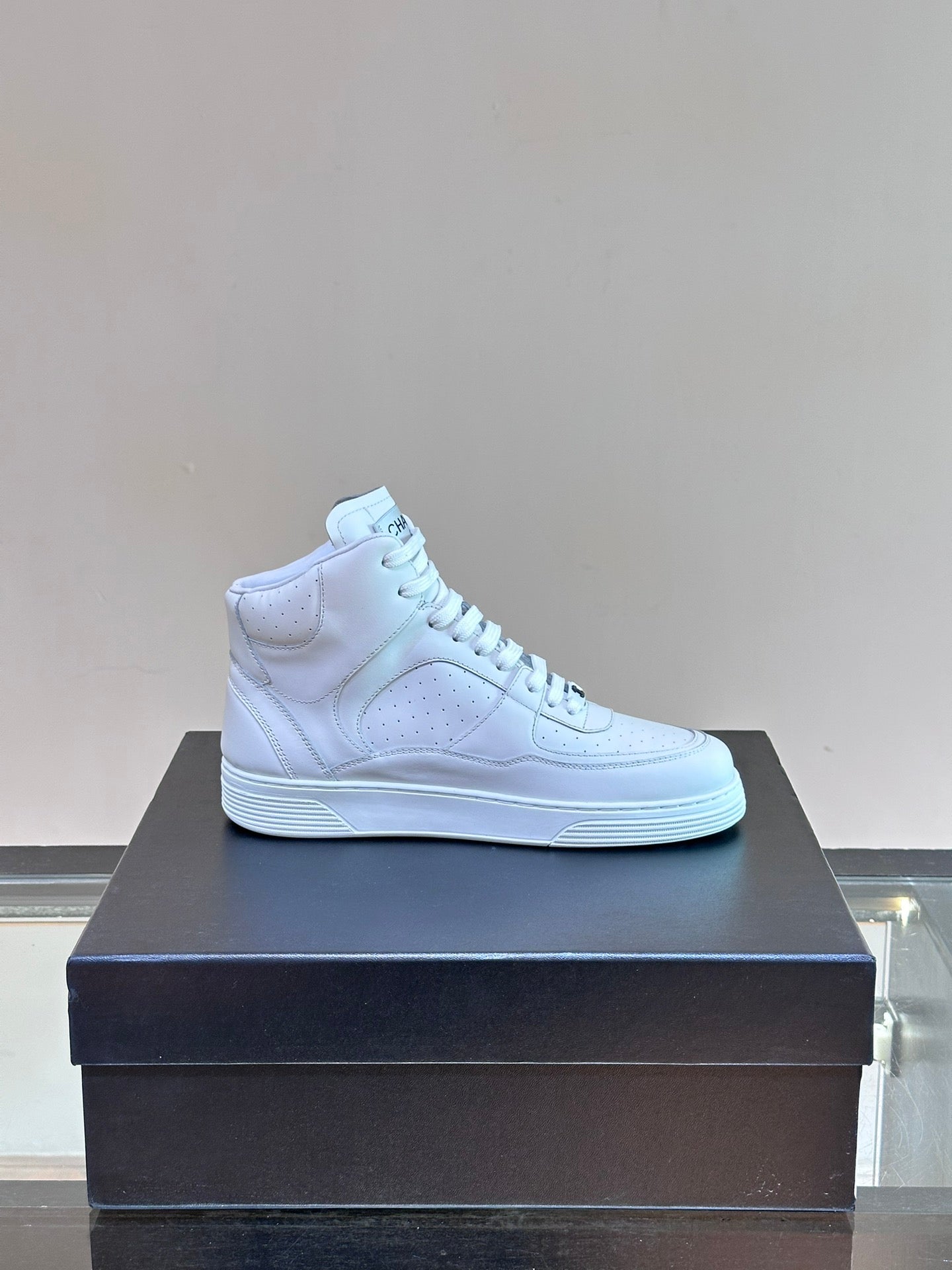 LuxluxHouse Best Quality Shoes Chanel