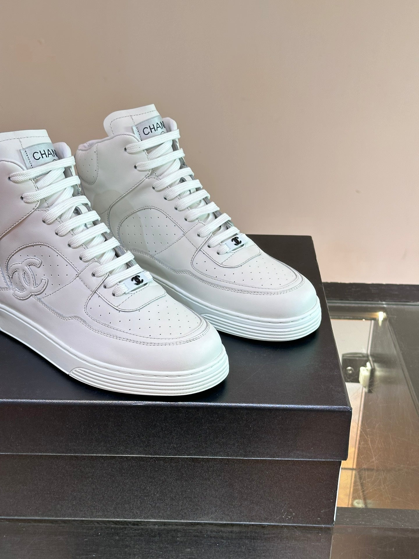 LuxluxHouse Best Quality Shoes Chanel