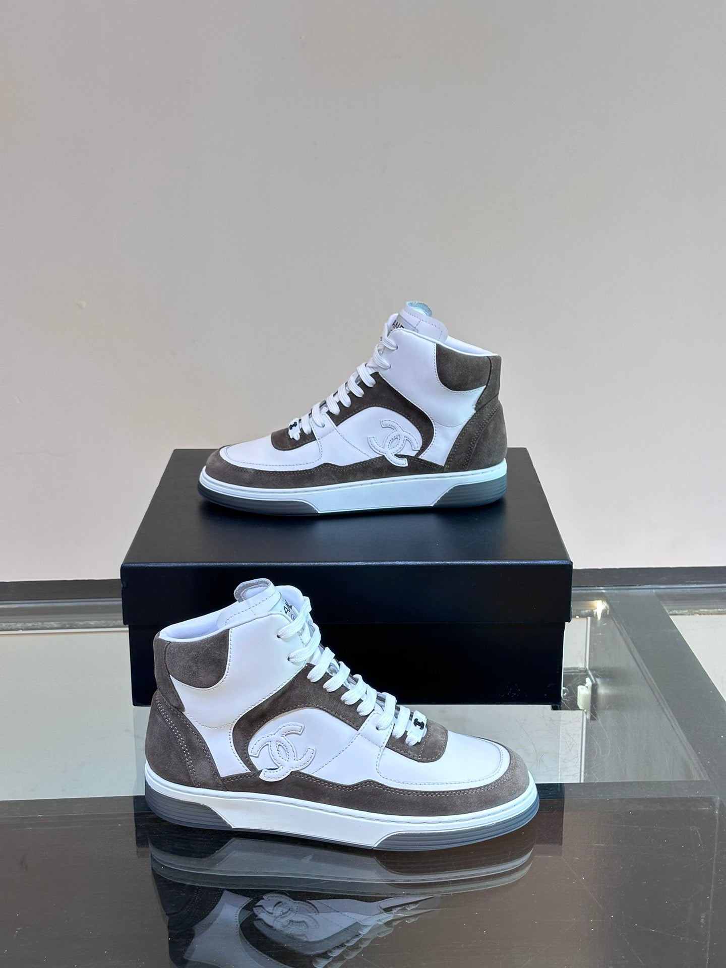 LuxluxHouse Best Quality Shoes Chanel