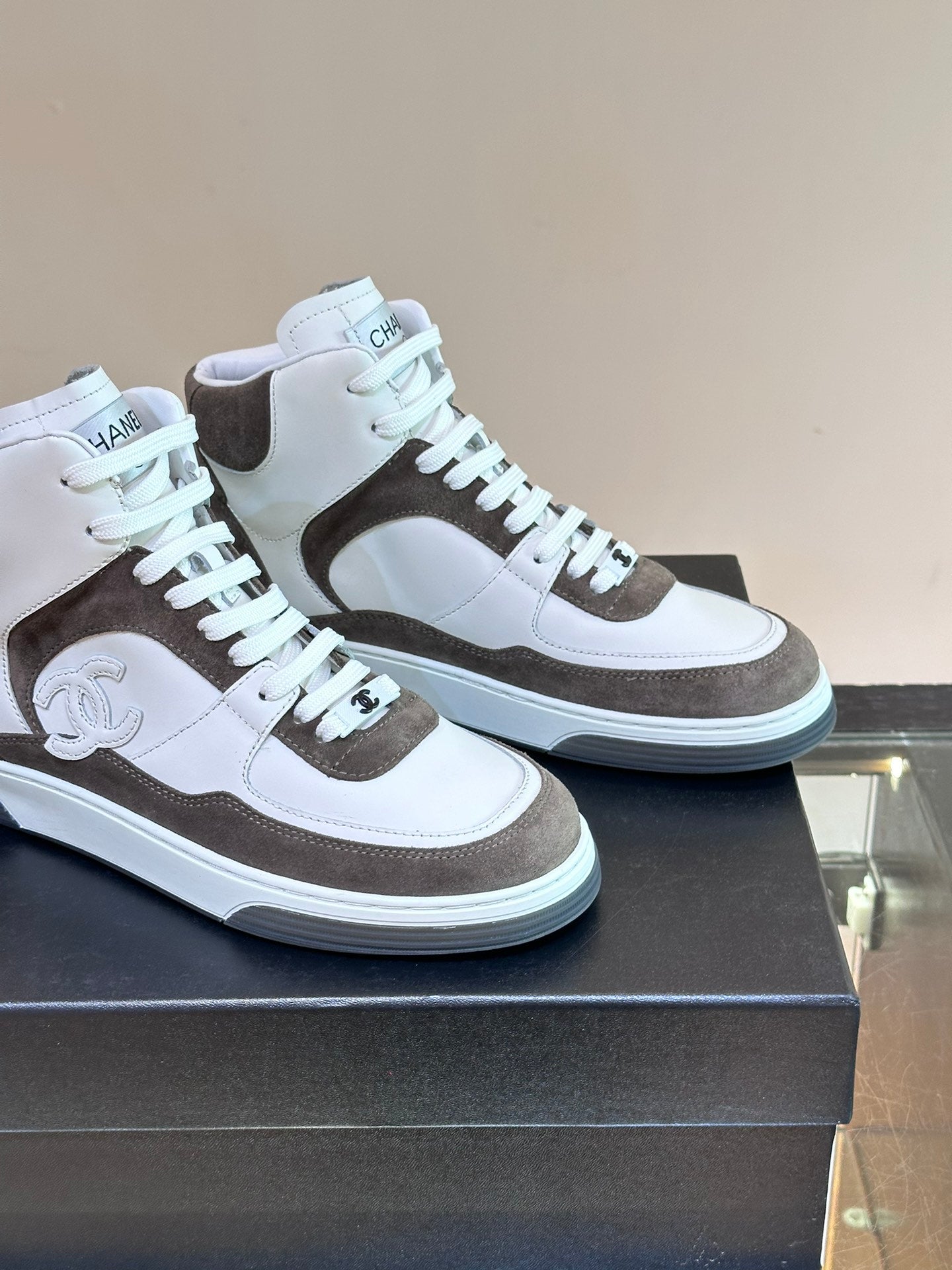 LuxluxHouse Best Quality Shoes Chanel