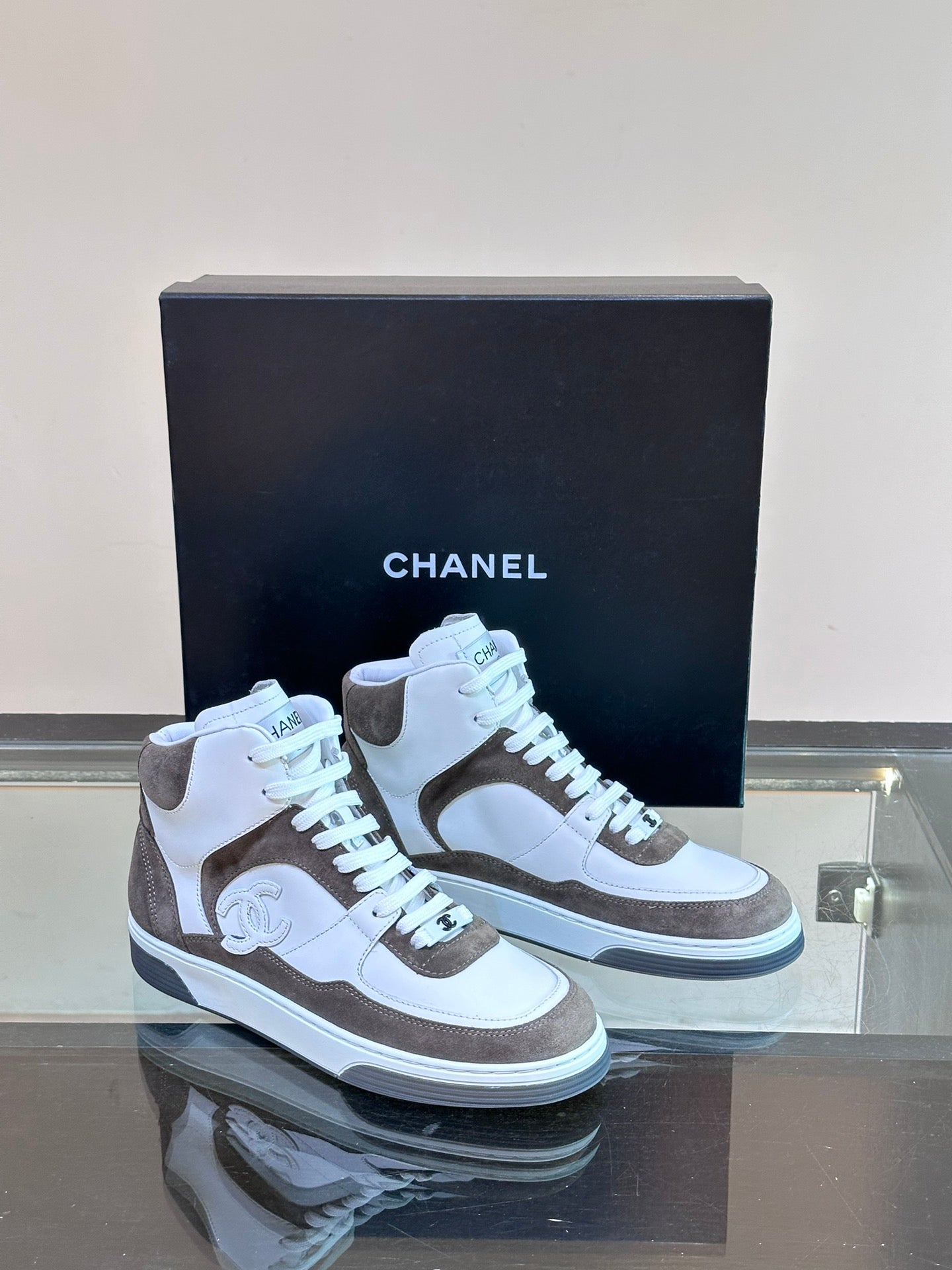 LuxluxHouse Best Quality Shoes Chanel