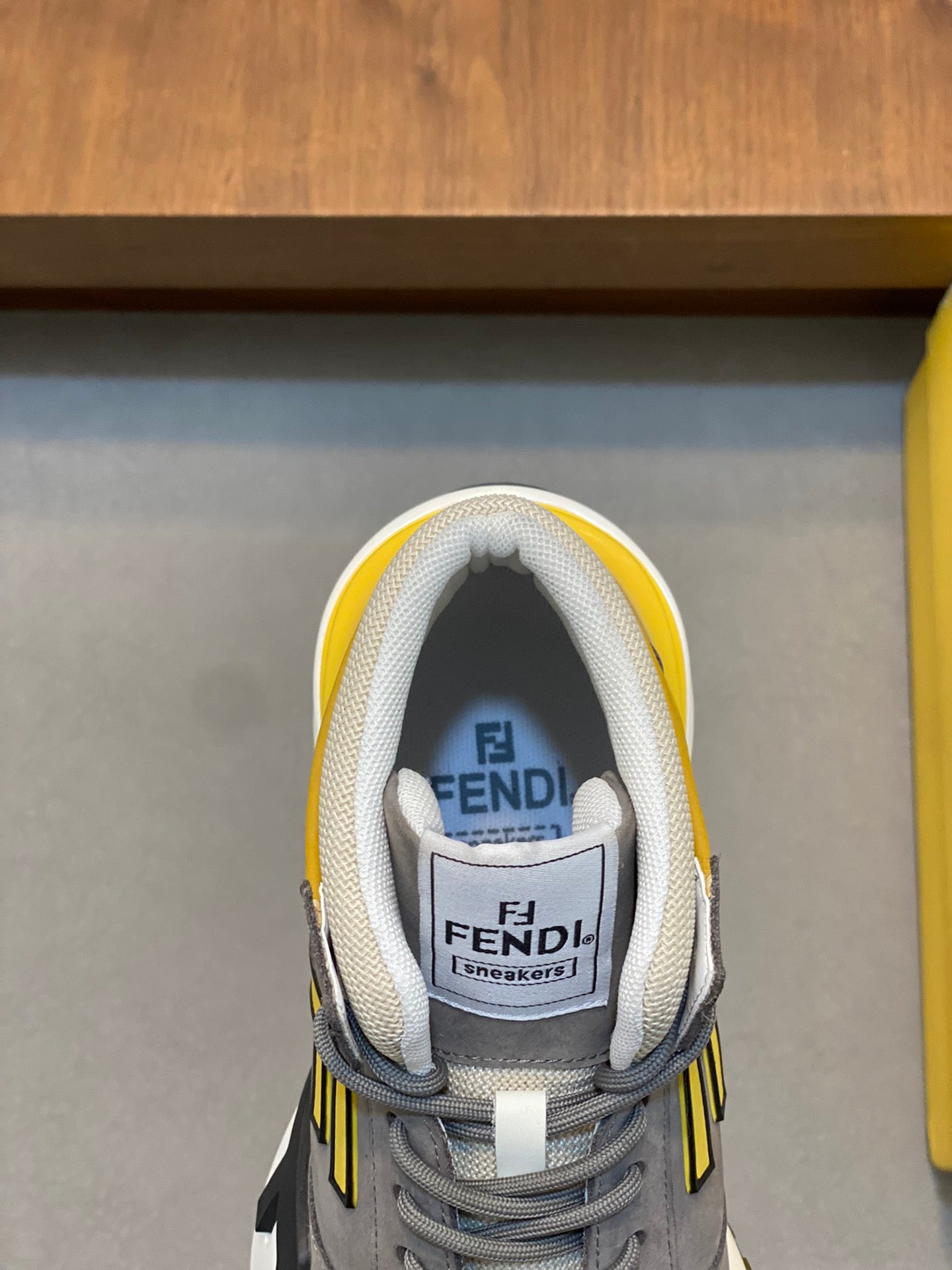 LuxluxHouse Best Quality Shoes Fendi